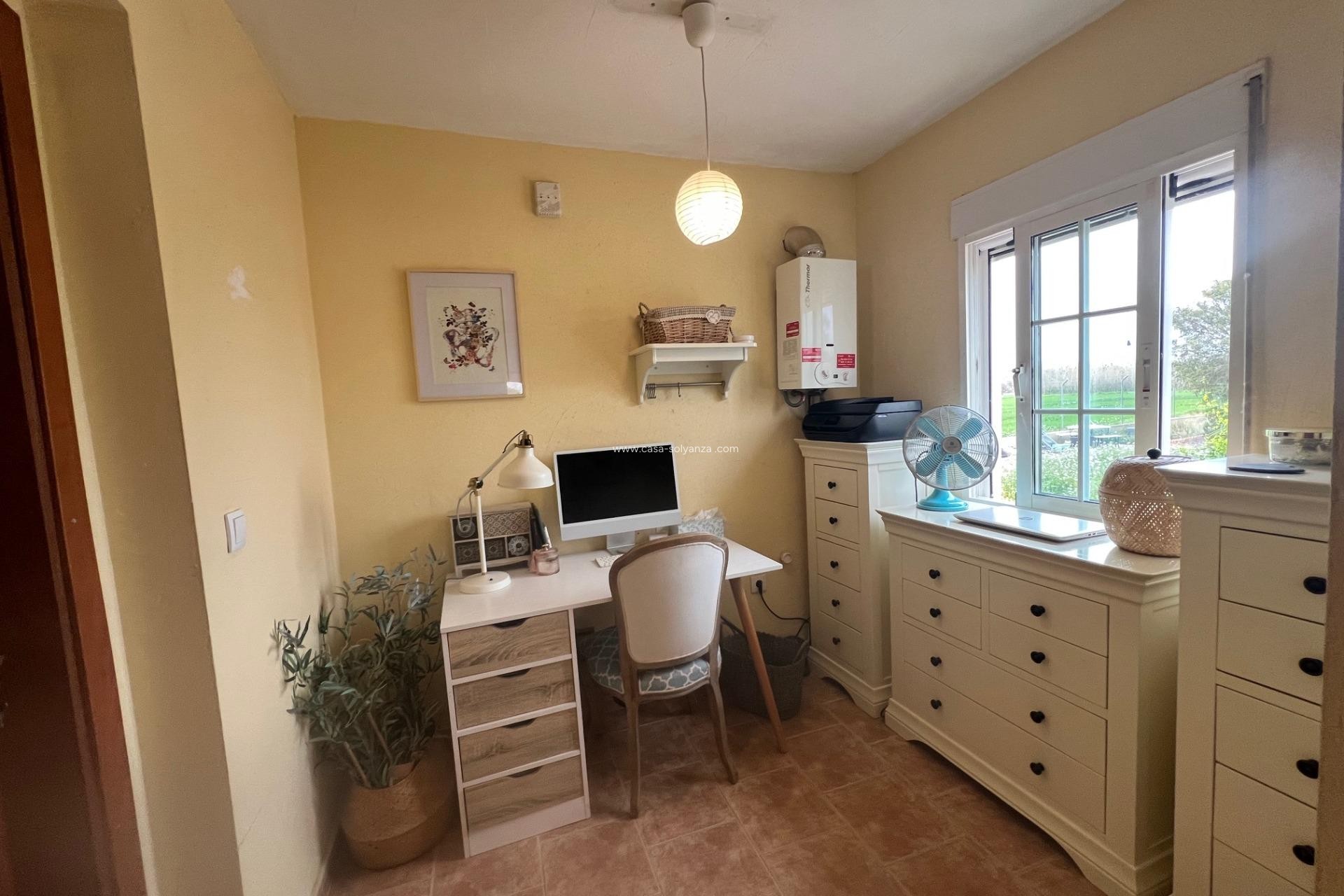 Resale - Country Property/Finca - Dolores - Comunidad Valenciana