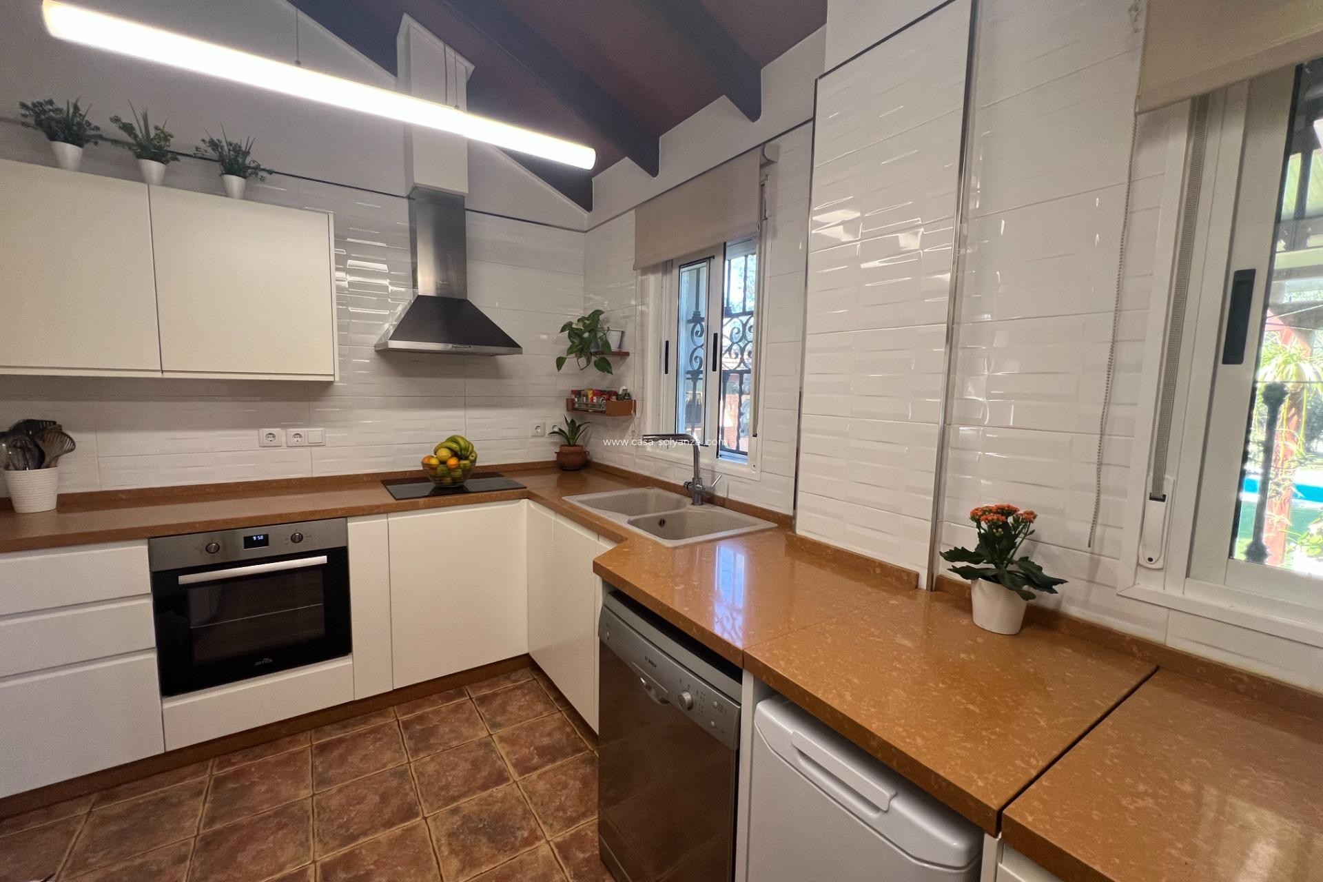 Resale - Country Property/Finca - Dolores - Comunidad Valenciana