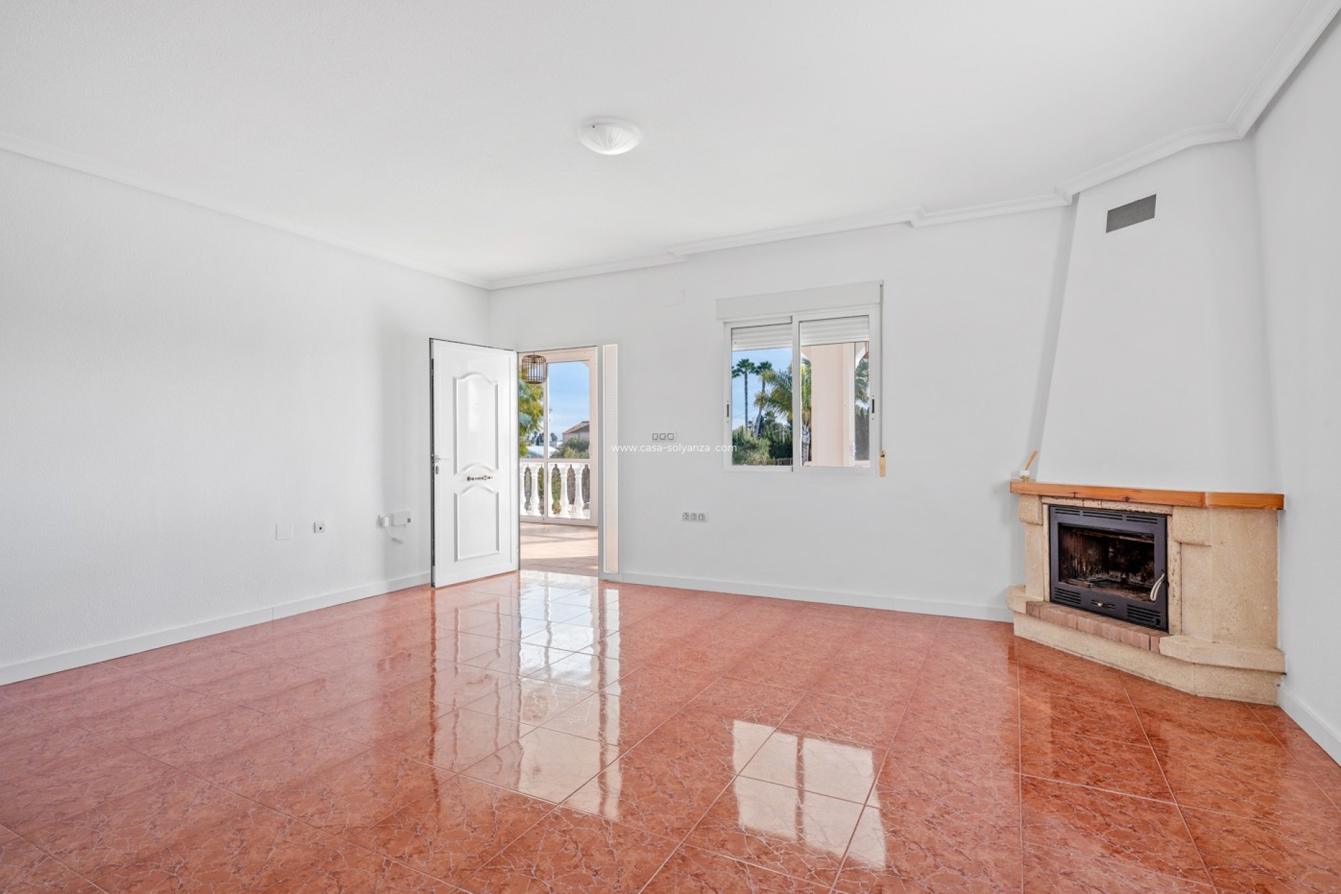 Resale - Country Property/Finca - Dolores