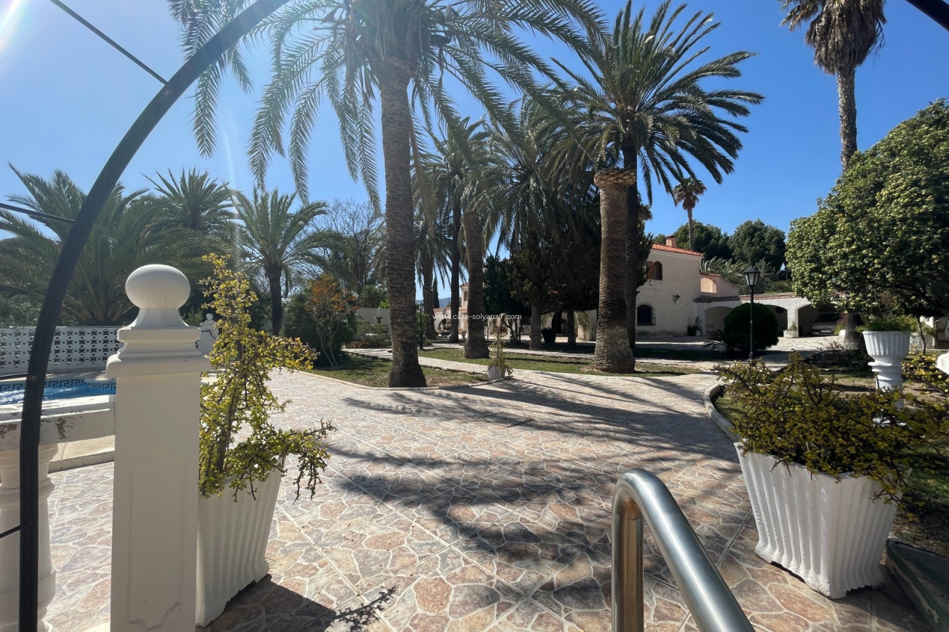 Resale - Country Property/Finca - Elda - Inland