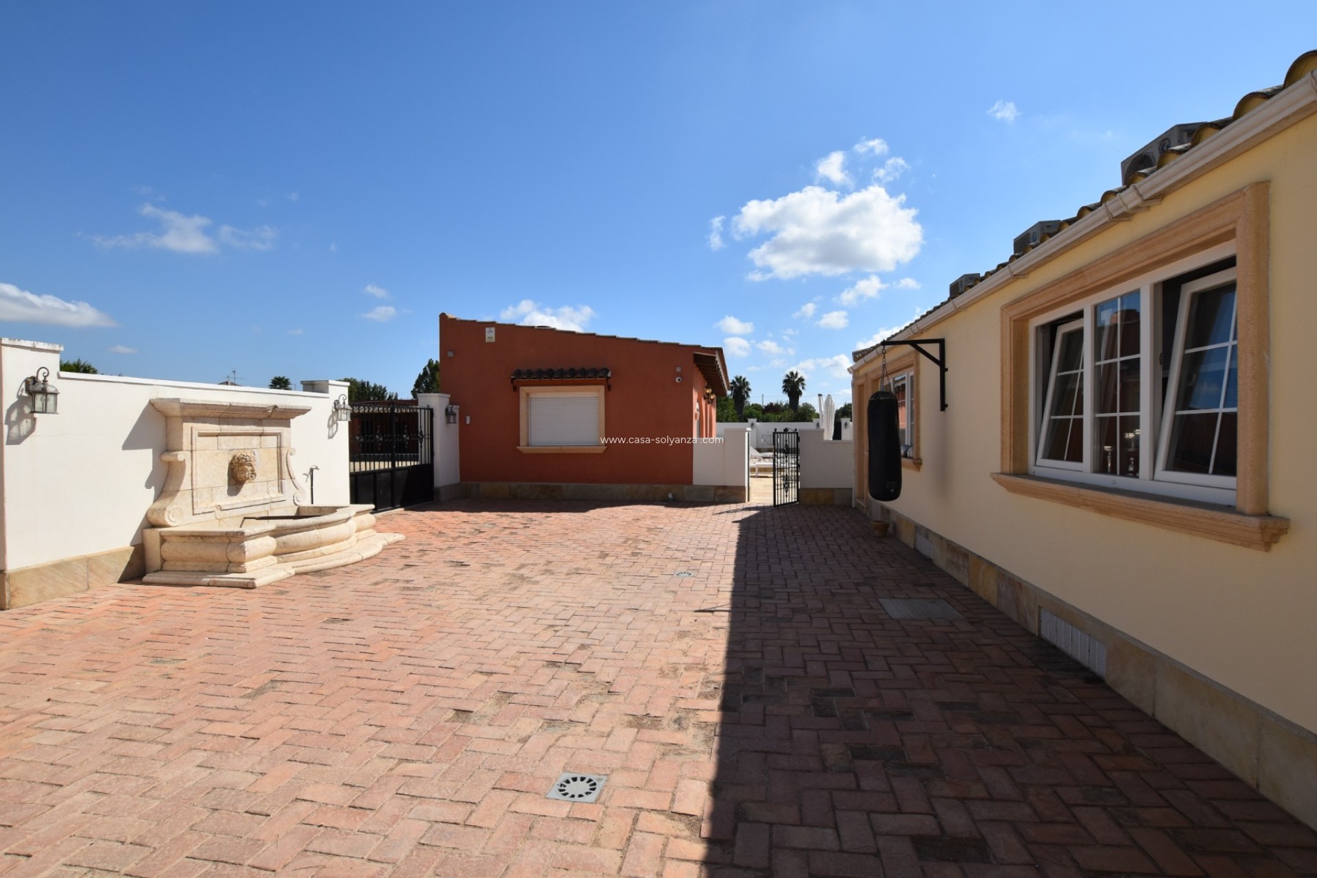 Resale - Country Property/Finca - Heredades - Costa Blanca