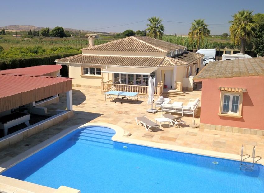 Resale - Country Property/Finca - Heredades - Heredades - Country