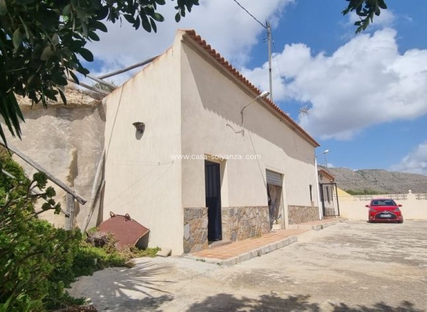 Resale - Country Property/Finca - Hondón de las Nieves - Inland