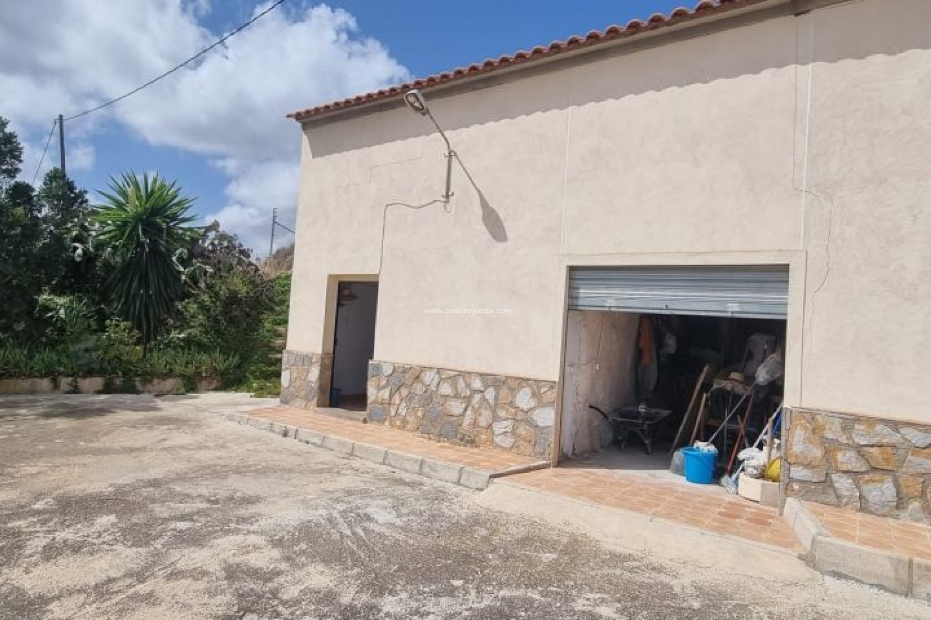 Resale - Country Property/Finca - Hondón de las Nieves - Inland