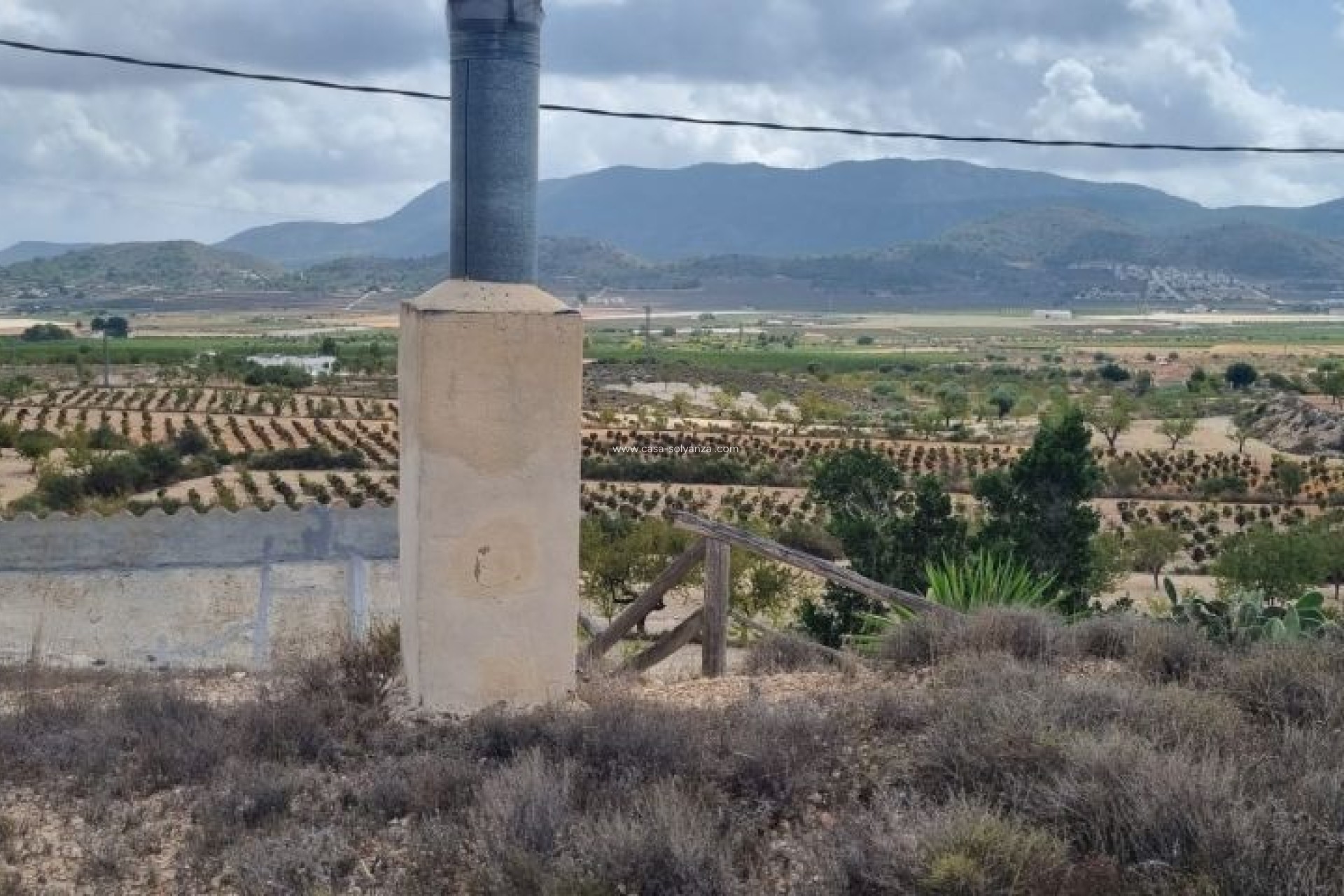 Resale - Country Property/Finca - Hondón de las Nieves - Inland