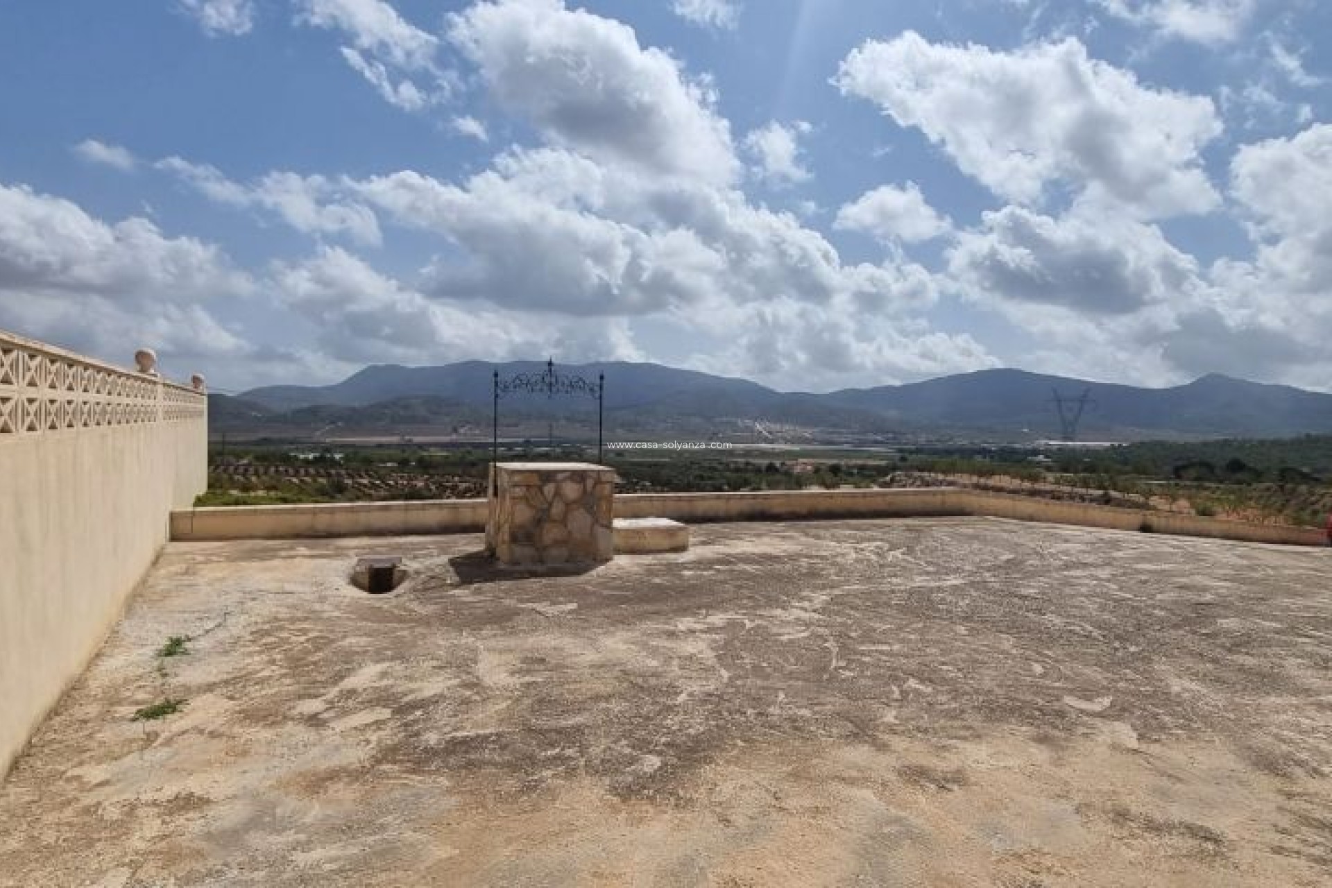 Resale - Country Property/Finca - Hondón de las Nieves - Inland