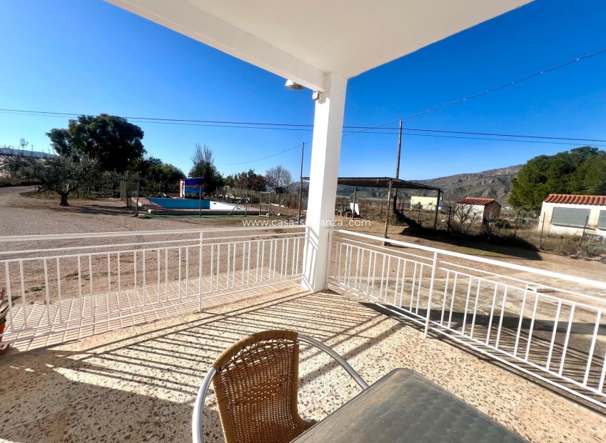 Resale - Country Property/Finca - Las Encebras - Inland