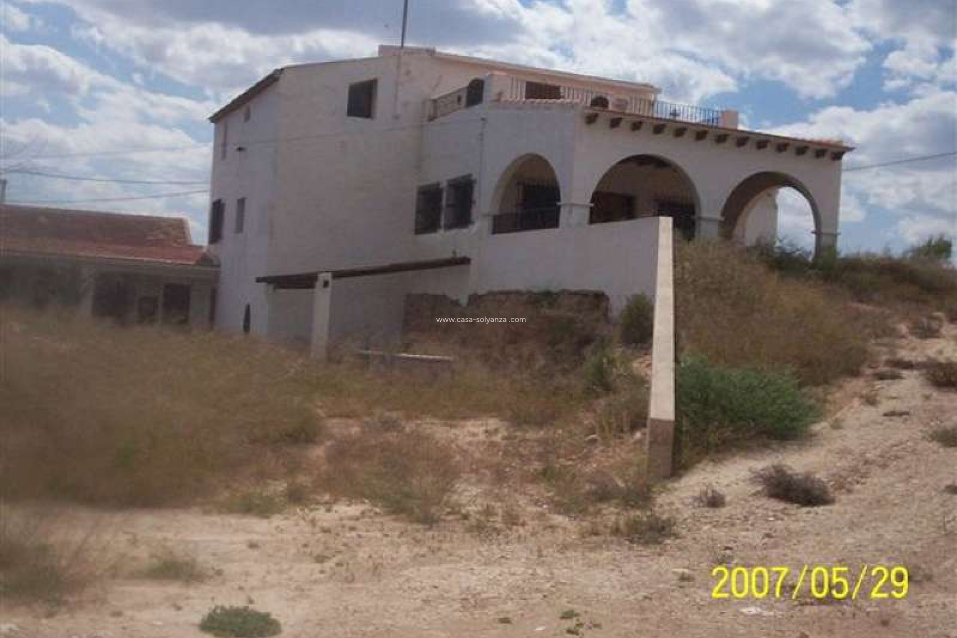 Resale - Country Property/Finca - Novelda - Inland
