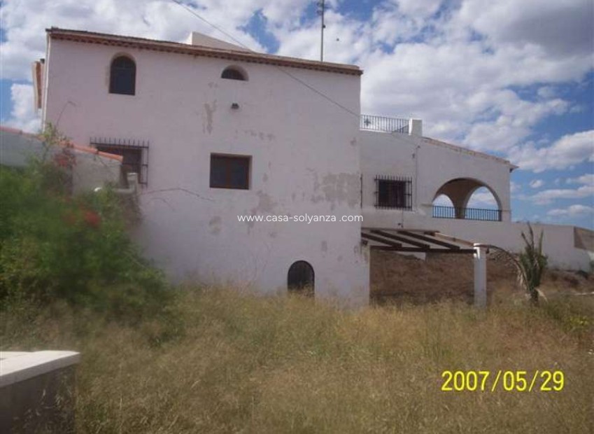 Resale - Country Property/Finca - Novelda - Inland