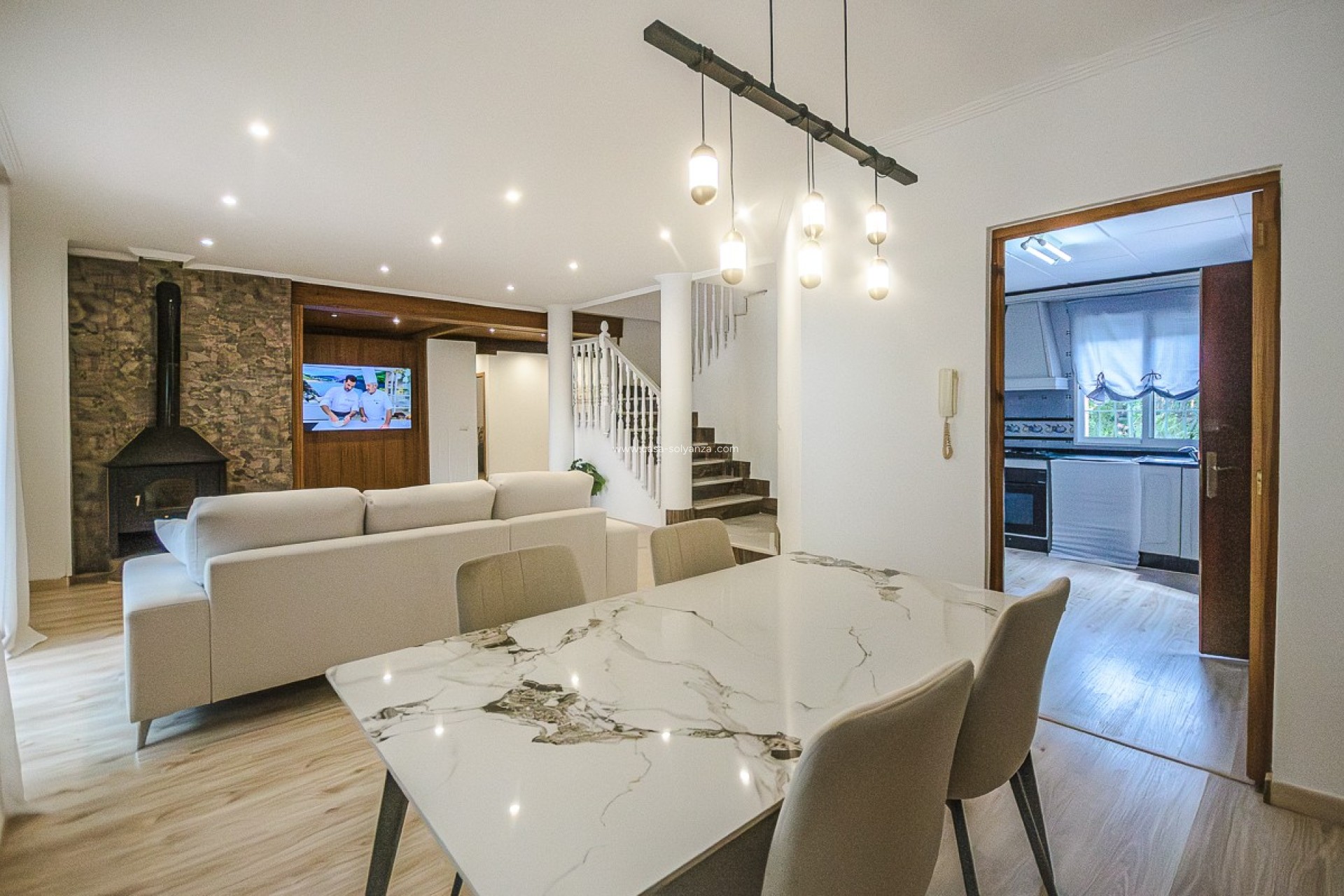 Resale - Country Property/Finca - Orihuela - Inland