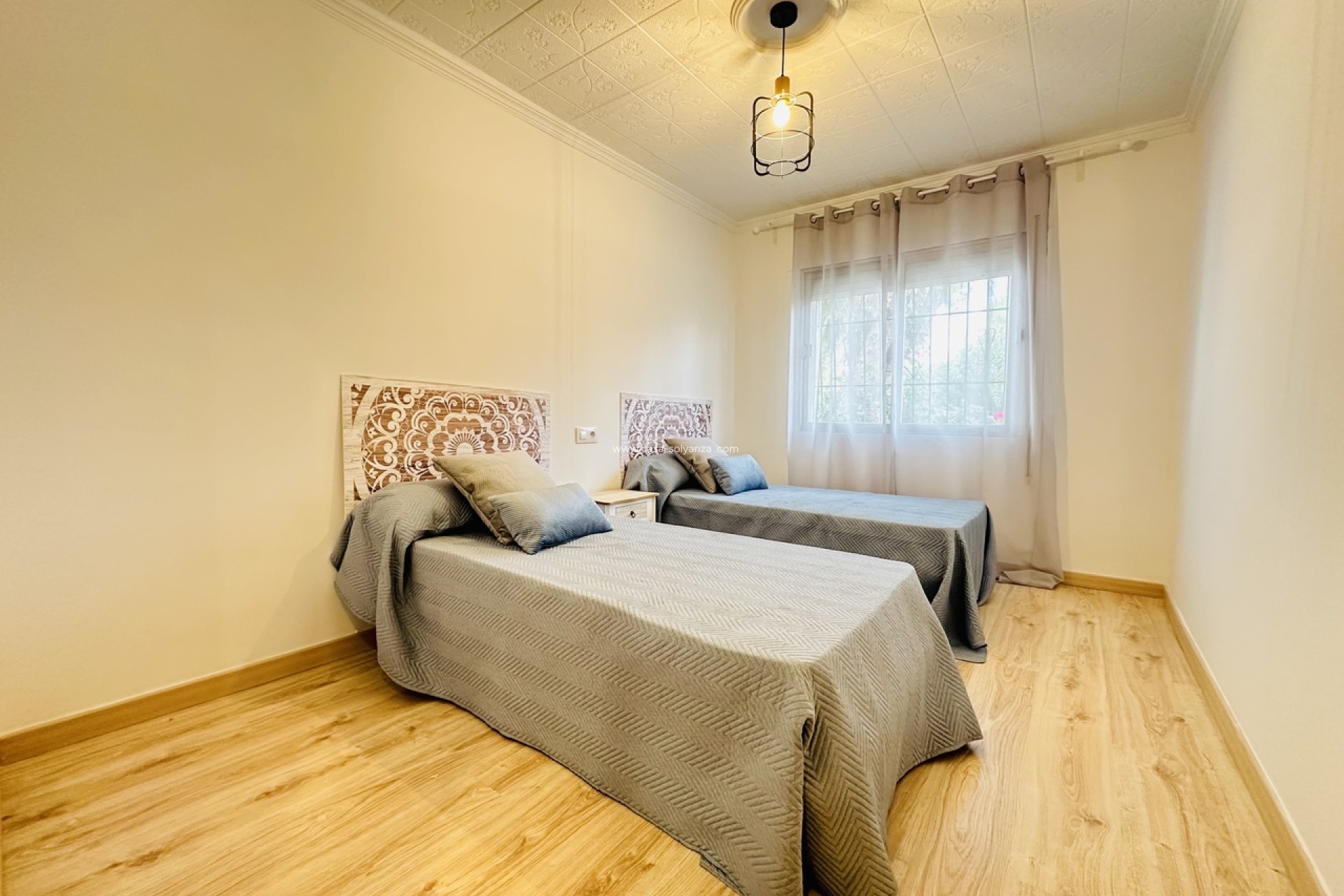 Resale - Country Property/Finca - Orihuela - Inland