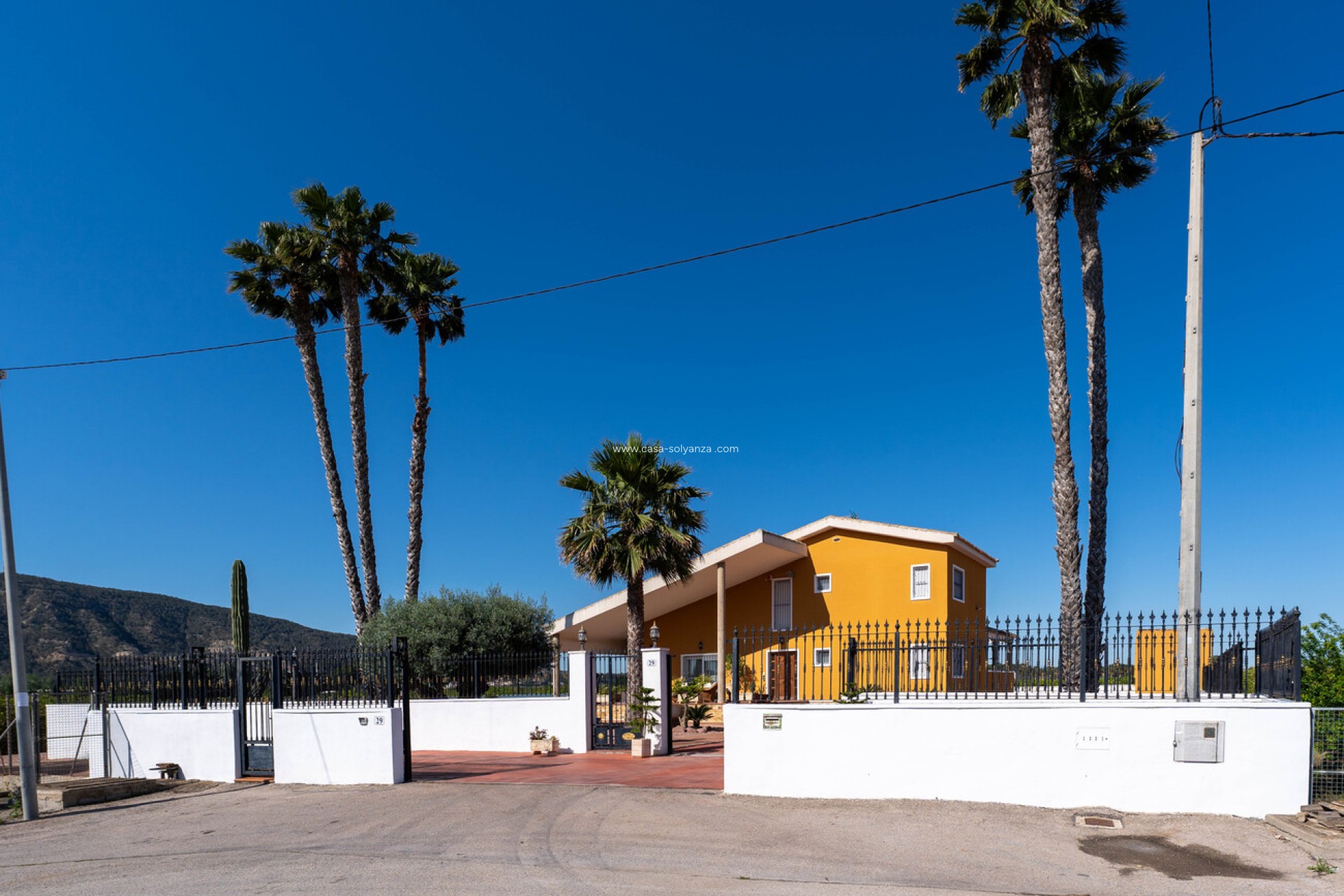 Resale - Country Property/Finca - Orihuela - Inland