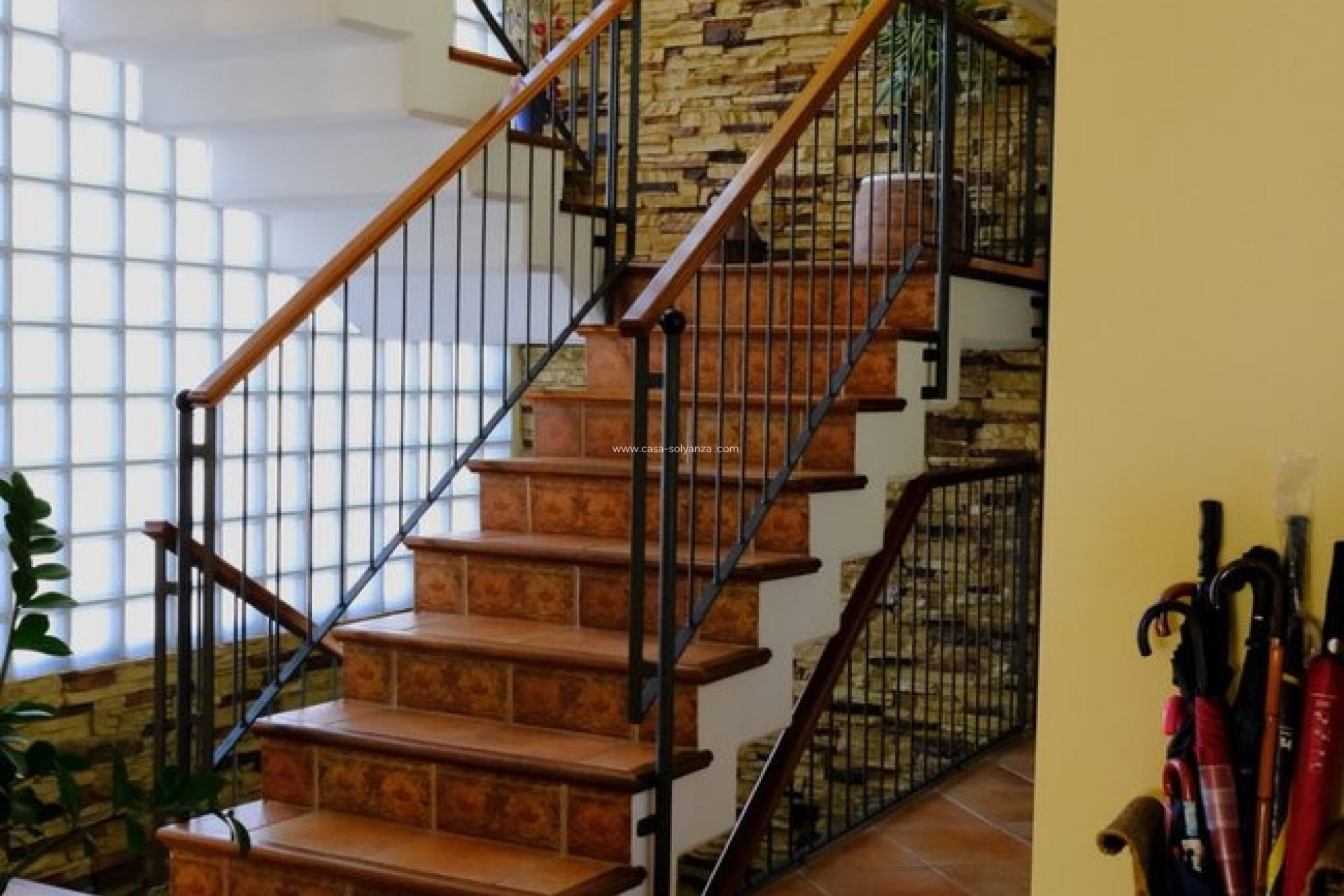 Resale - Country Property/Finca - Orihuela - Inland