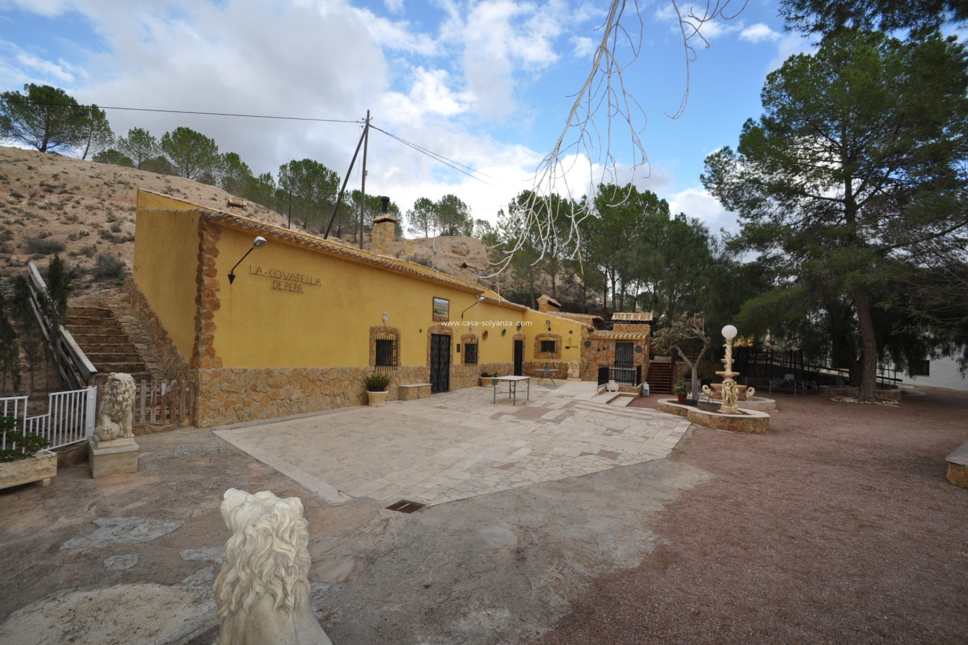 Resale - Country Property/Finca - Pinoso - Inland
