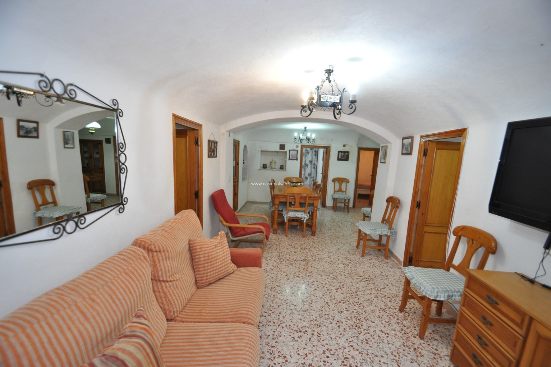 Resale - Country Property/Finca - Pinoso - Inland