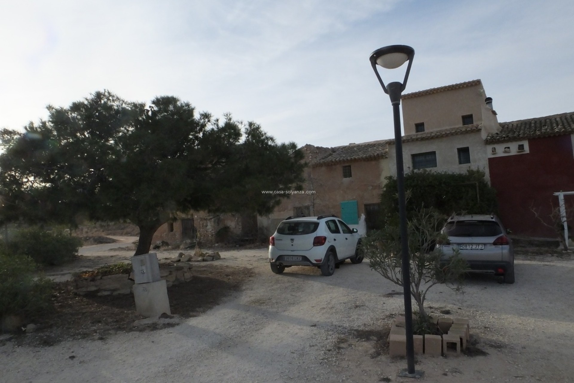 Resale - Country Property/Finca - Pinoso - Inland