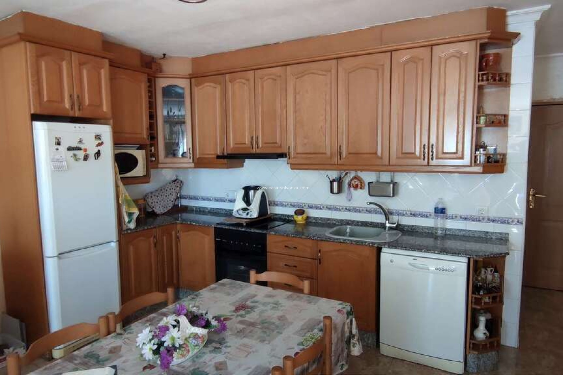 Resale - Country Property/Finca - Pinoso - Inland