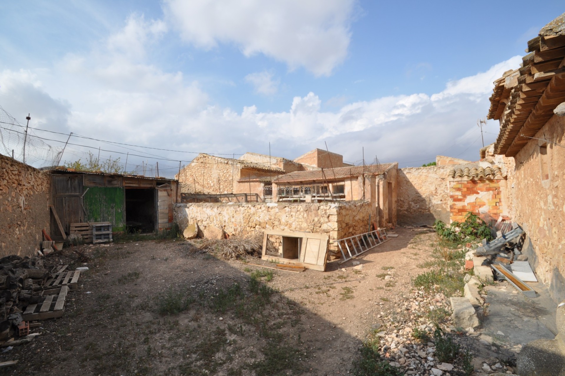 Resale - Country Property/Finca - Pinoso - Inland