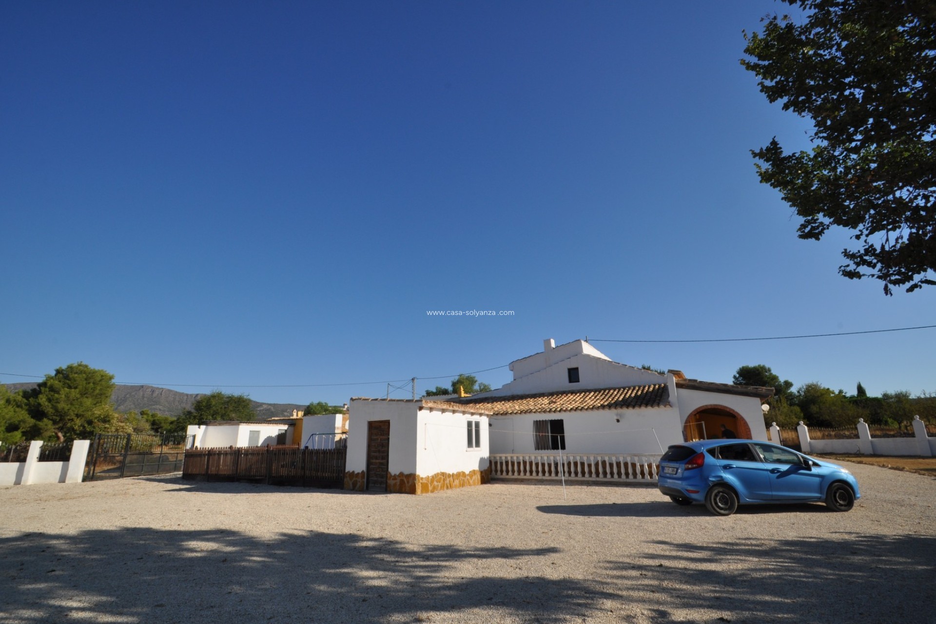 Resale - Country Property/Finca - Pinoso - Inland