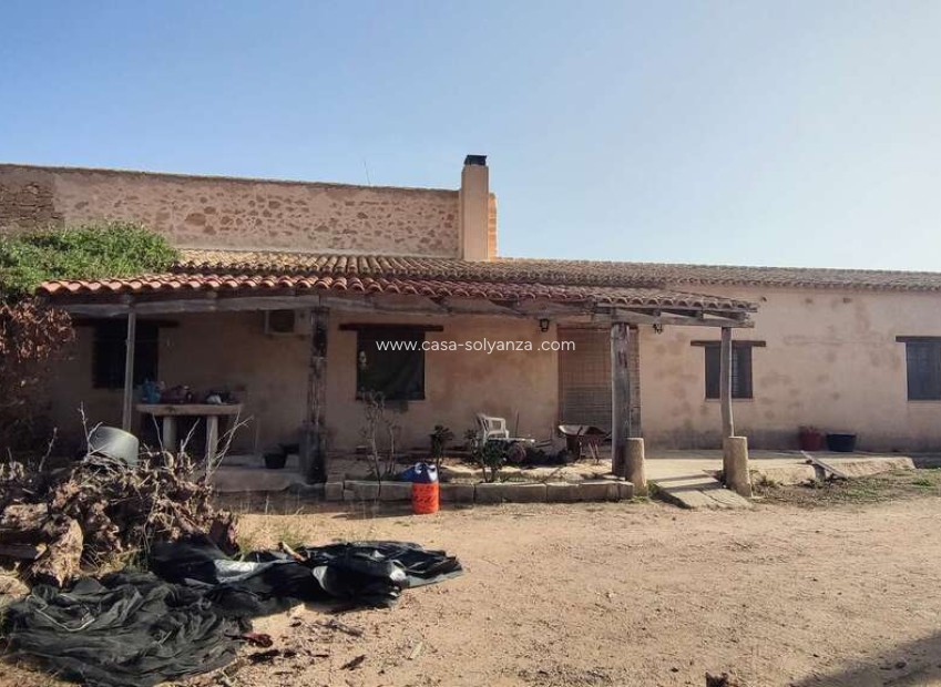 Resale - Country Property/Finca - Pinoso - Inland