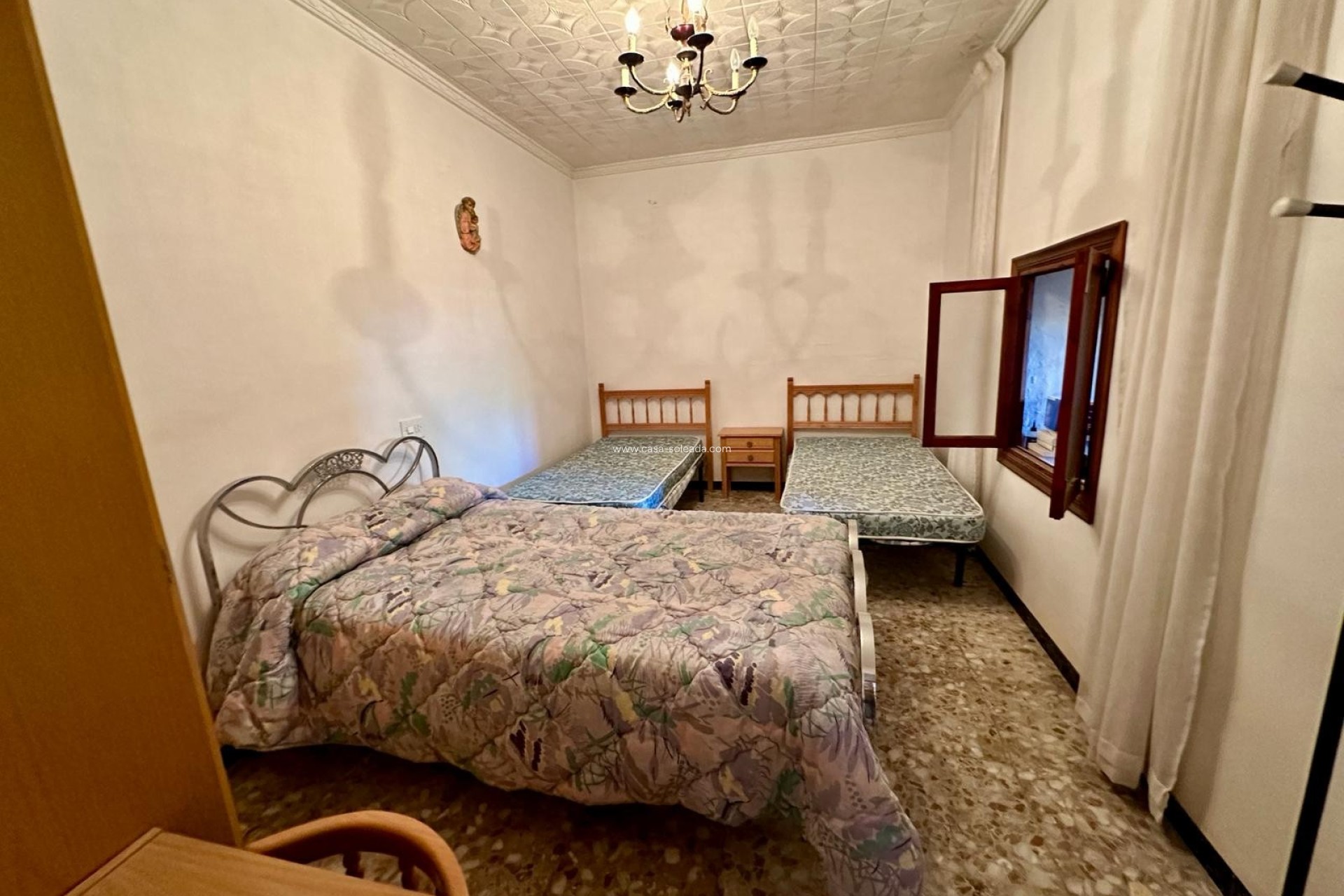 Resale - Country Property/Finca - Pinoso - Inland