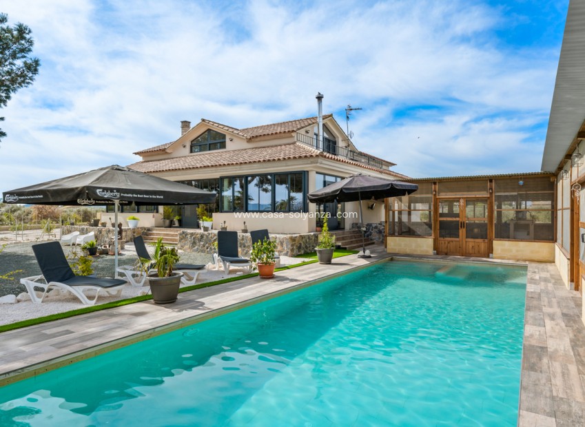 Resale - Country Property/Finca - Puerto Lumbreras - El Esparragal