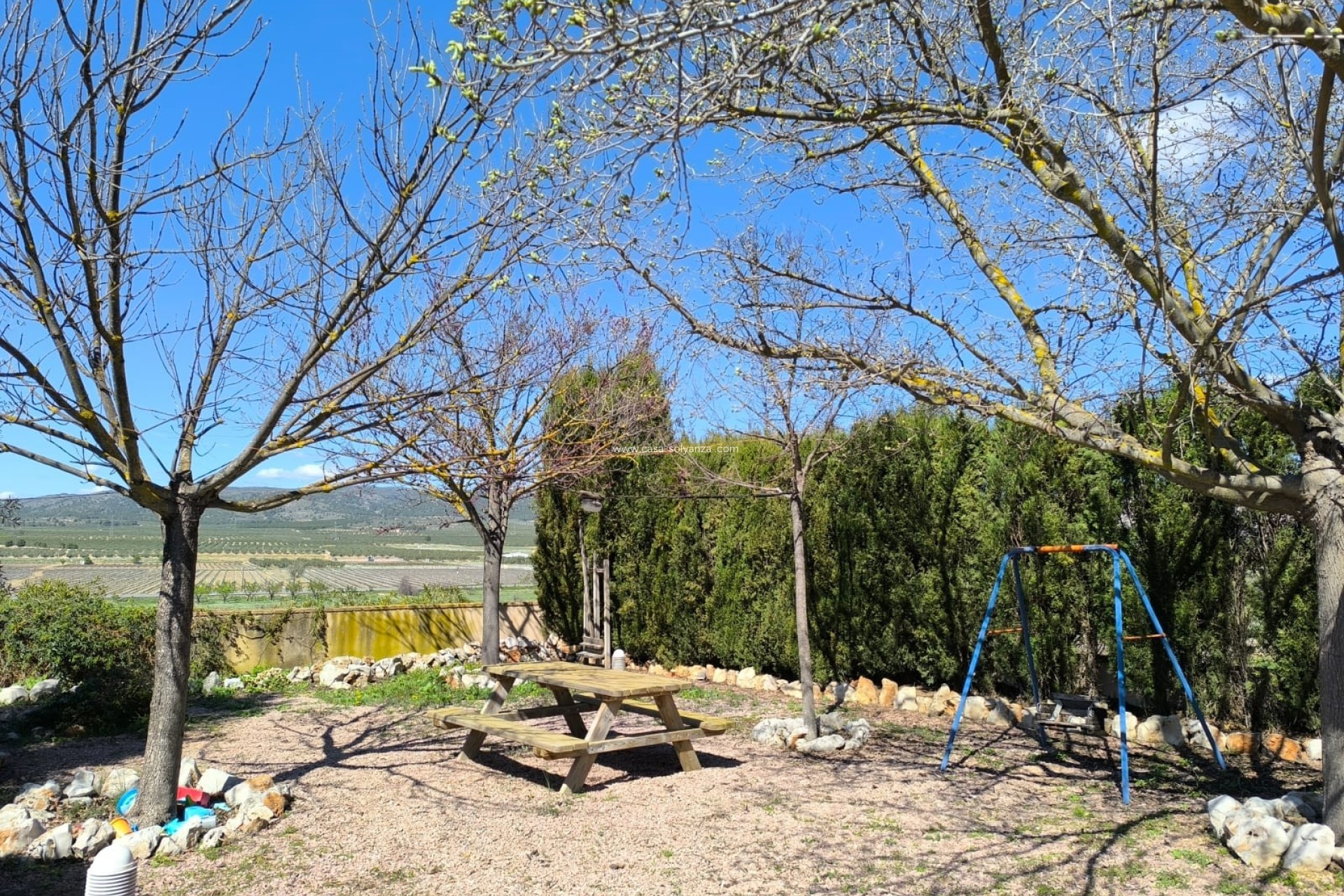 Resale - Country Property/Finca - Villena - Inland