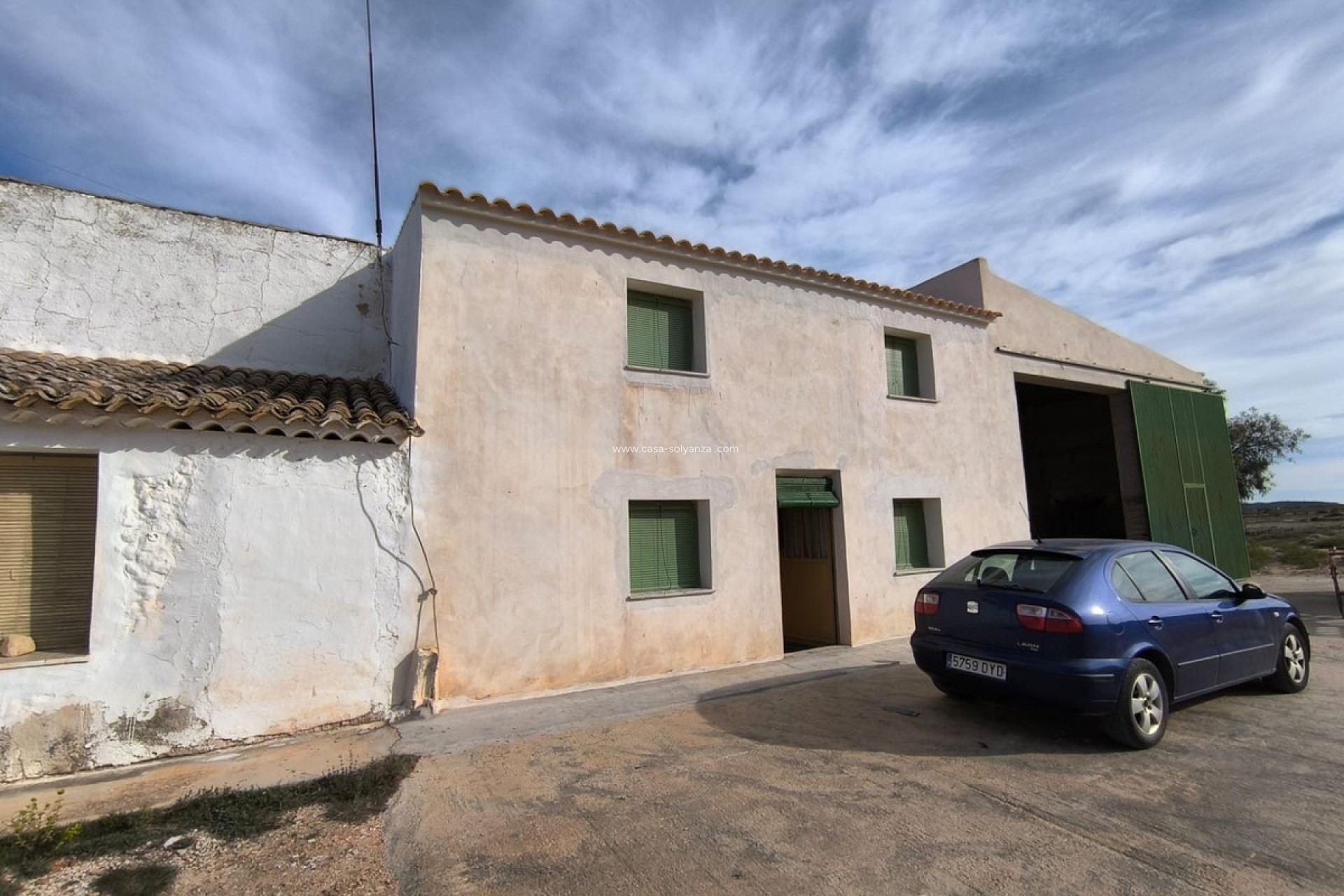 Resale - Country Property/Finca - Yecla - Yecla Centro