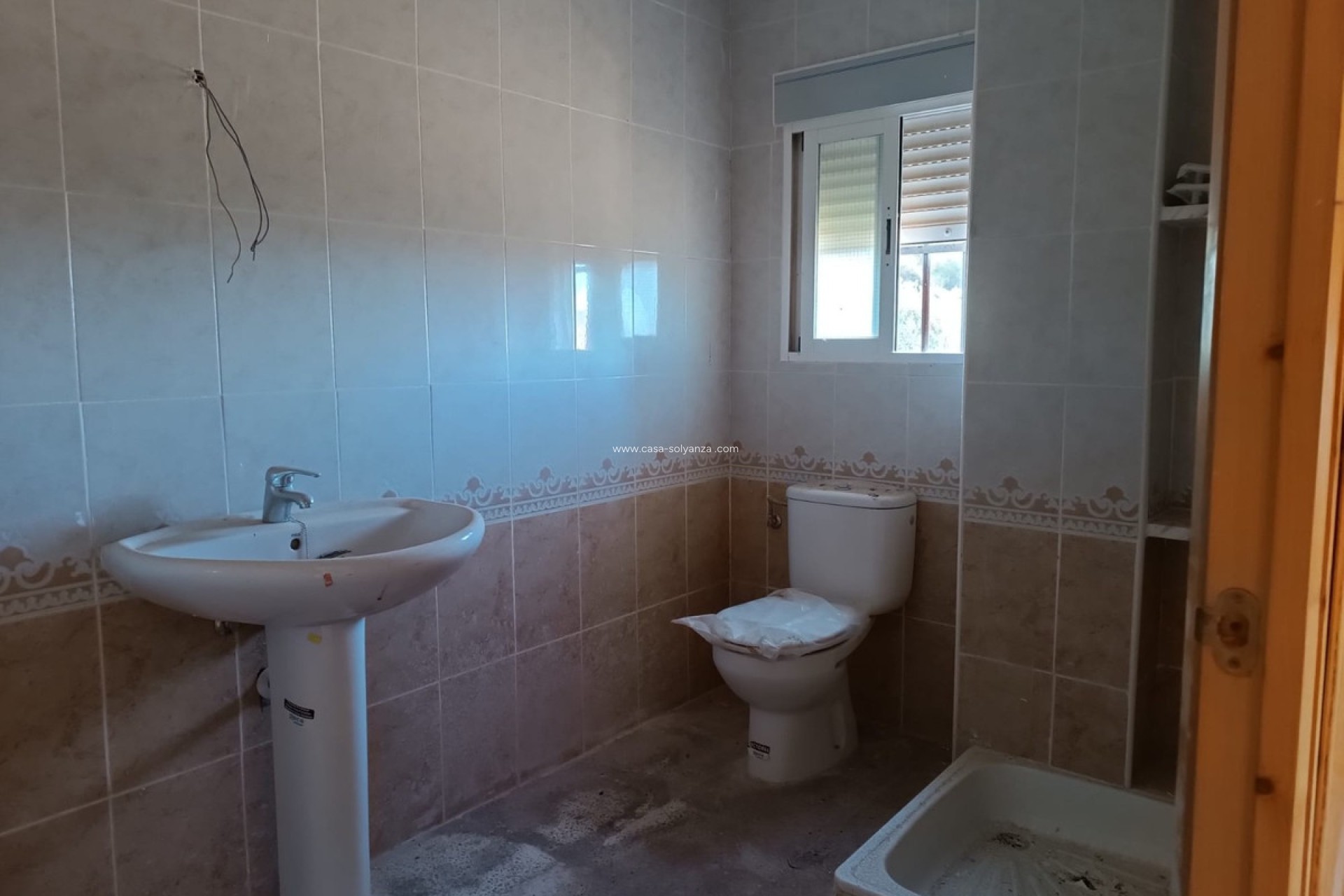 Resale - Country Property/Finca - Yecla - Yecla Centro