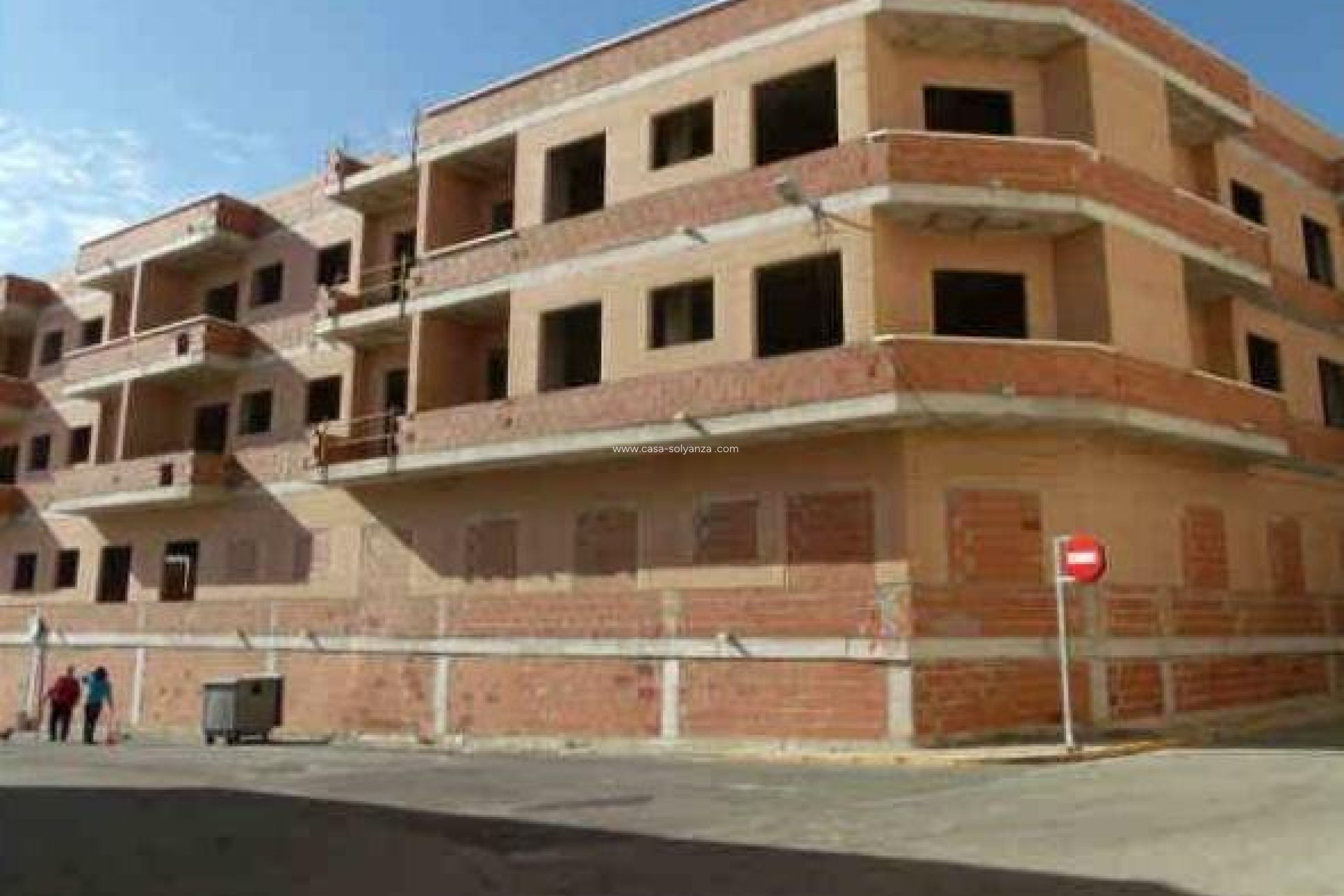 Resale - Edificio - Los Montesinos - CENTRO