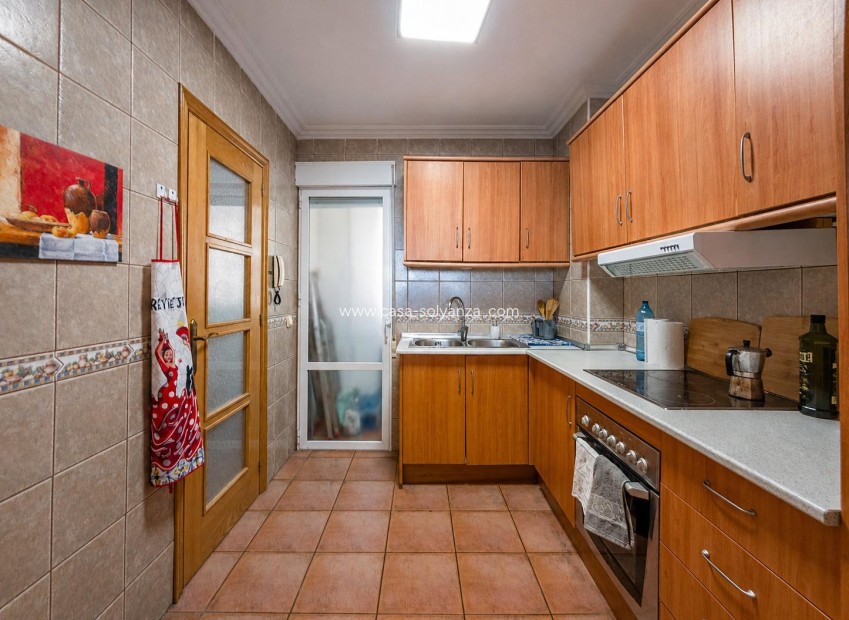 Resale - Flat - Torrevieja - Acequion