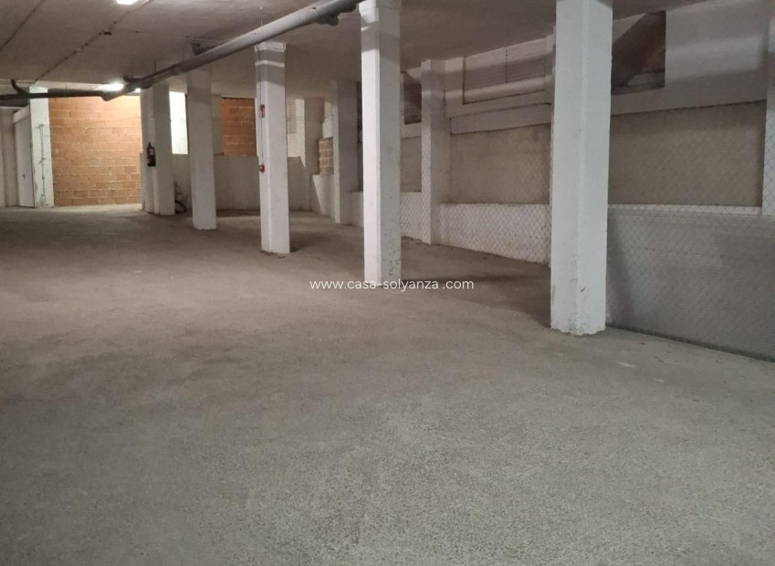 Resale - Garage - Orihuela Costa - Costa Blanca