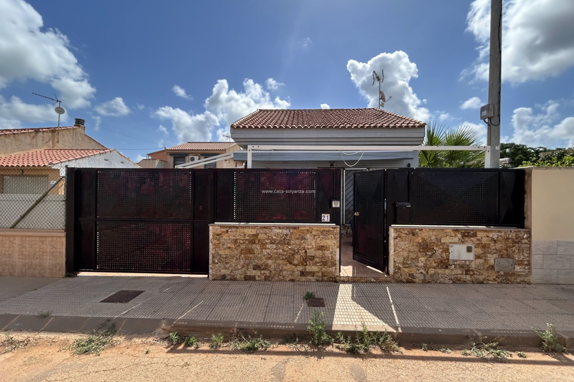 Resale - Independent villa - Los Urrutias