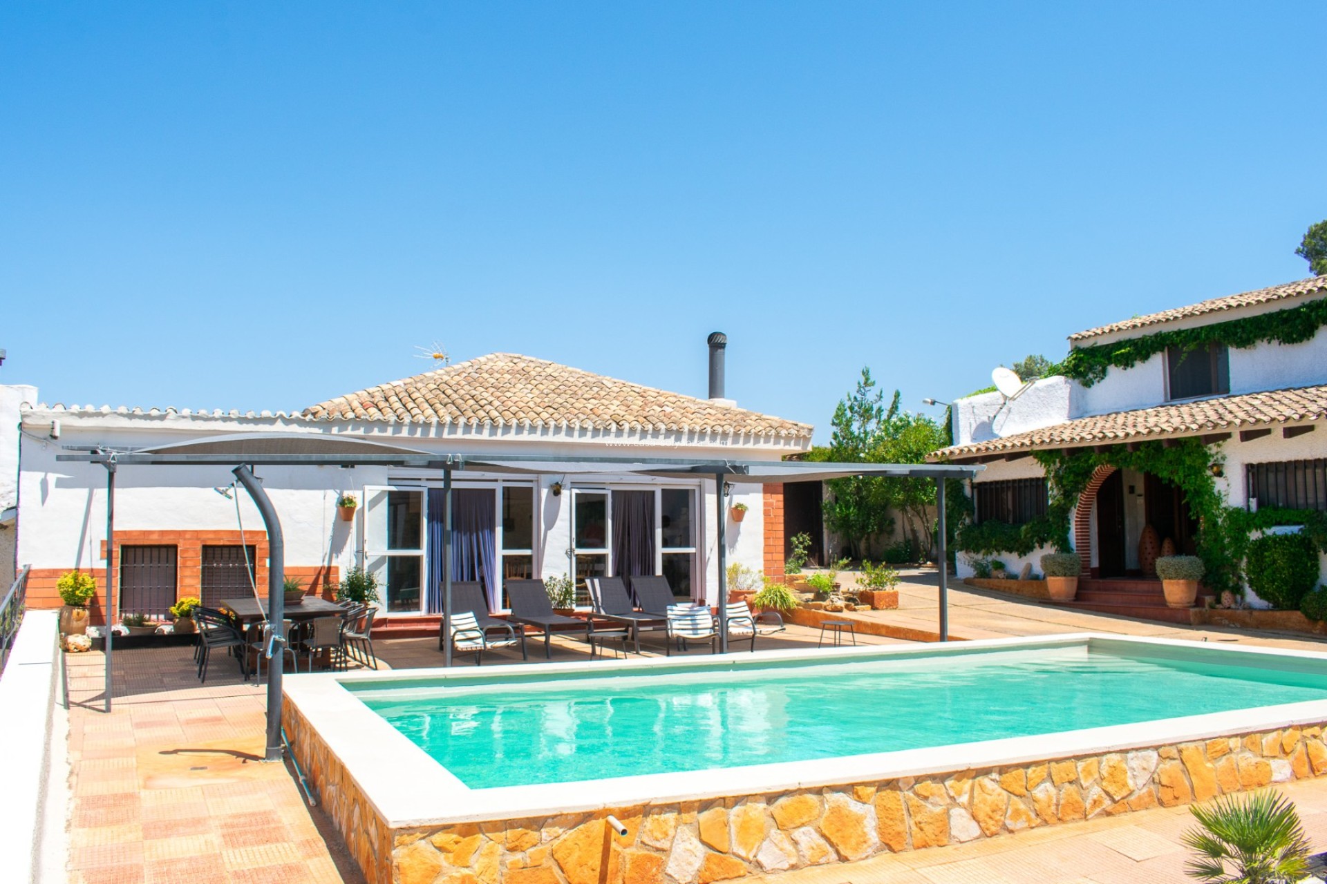 Resale - Independent villa - Onil