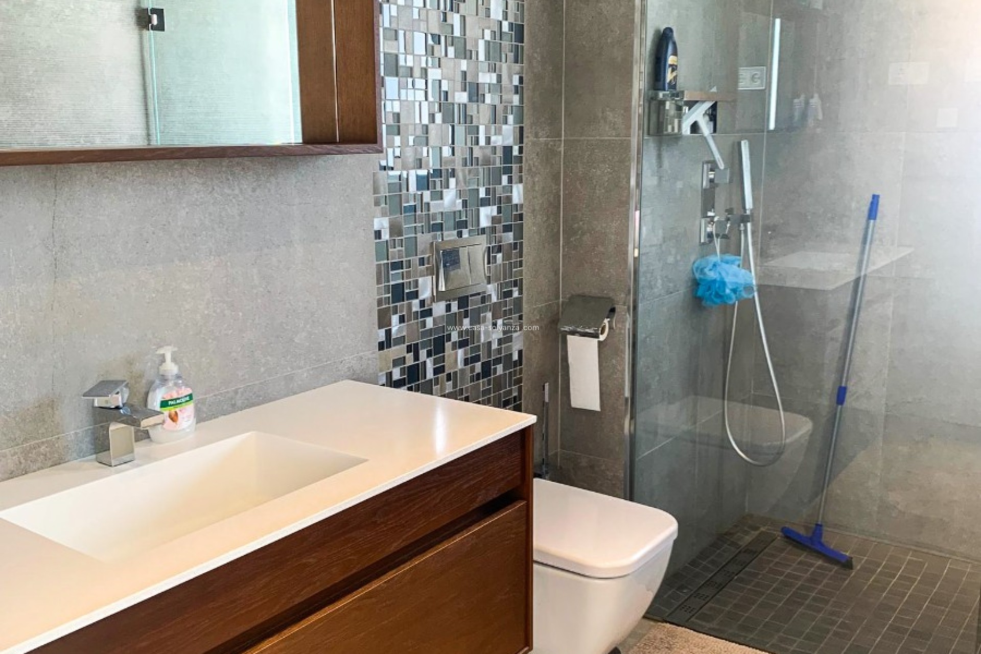 Resale - Independent villa - Orihuela Costa - Campoamor