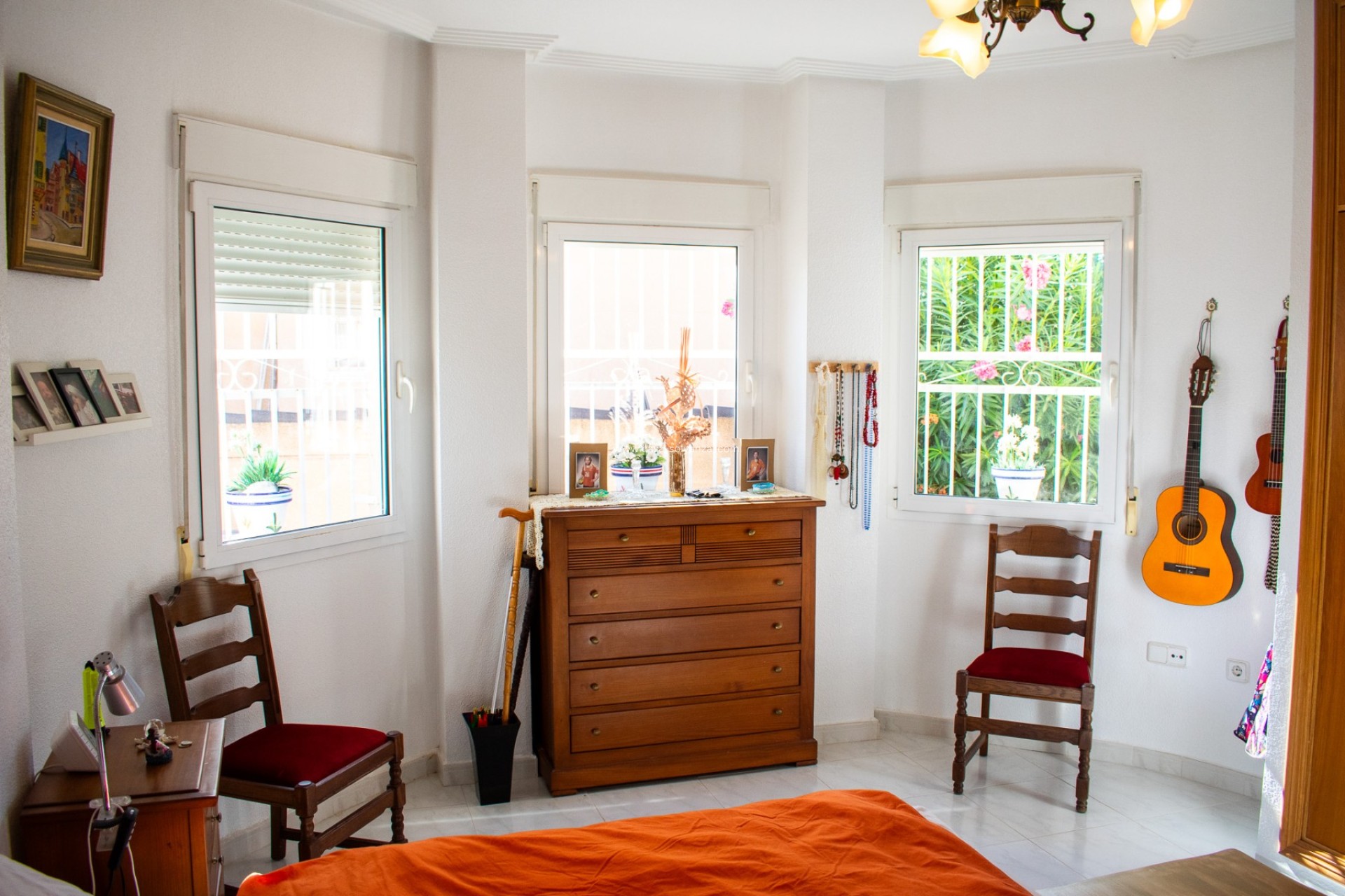 Resale - Independent villa - Orihuela Costa - La Zenia