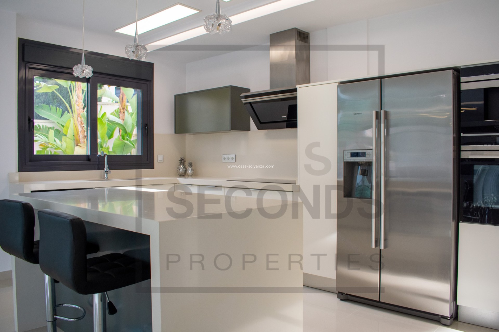 Resale - Independent villa - San Miguel de Salinas - Urbanizaciones