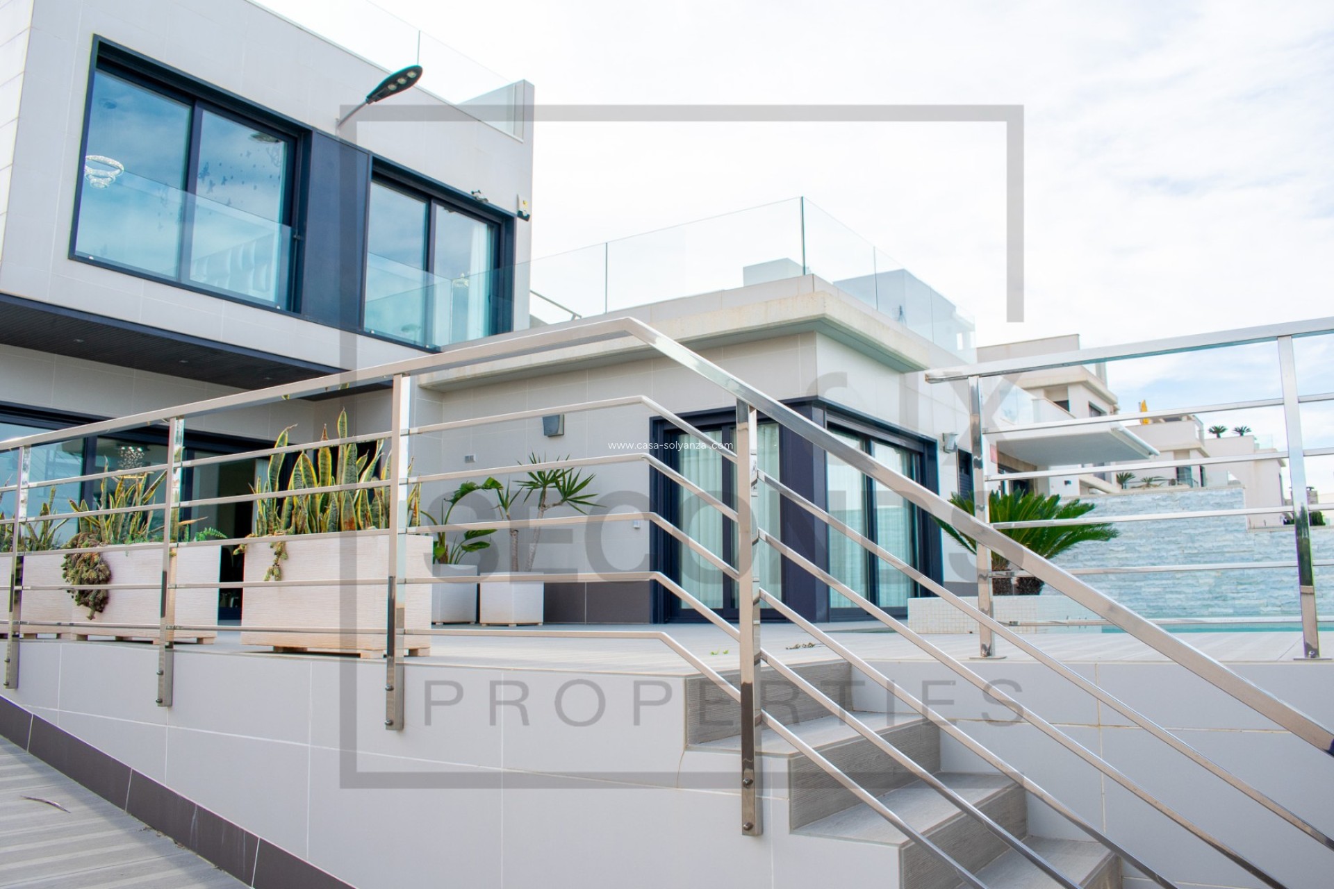 Resale - Independent villa - San Miguel de Salinas - Urbanizaciones