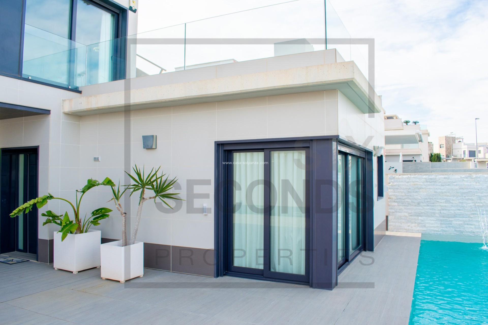 Resale - Independent villa - San Miguel de Salinas - Urbanizaciones