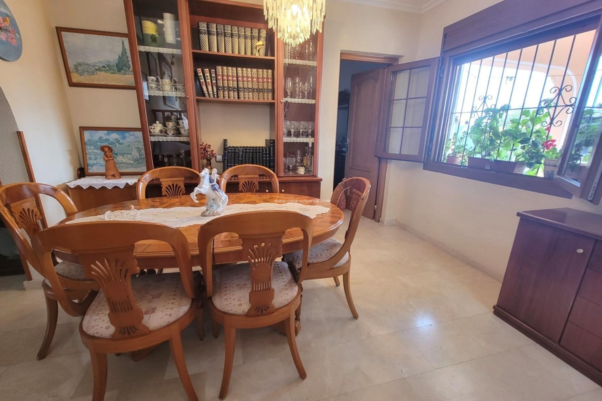 Resale - Independent villa - Torrevieja - Aguas nuevas