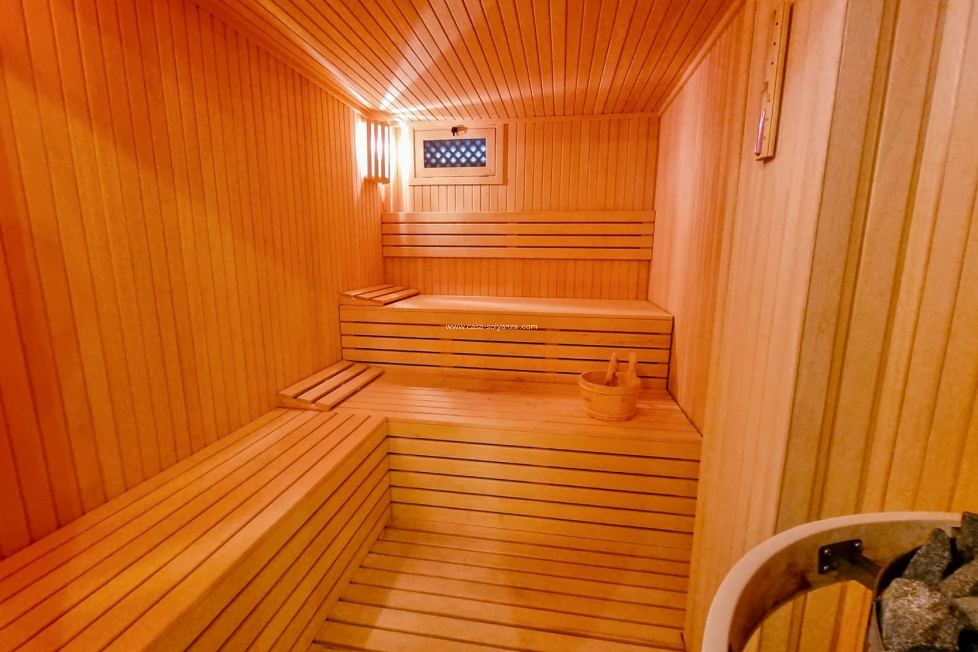 Resale - Independent villa - Torrevieja - La Mata