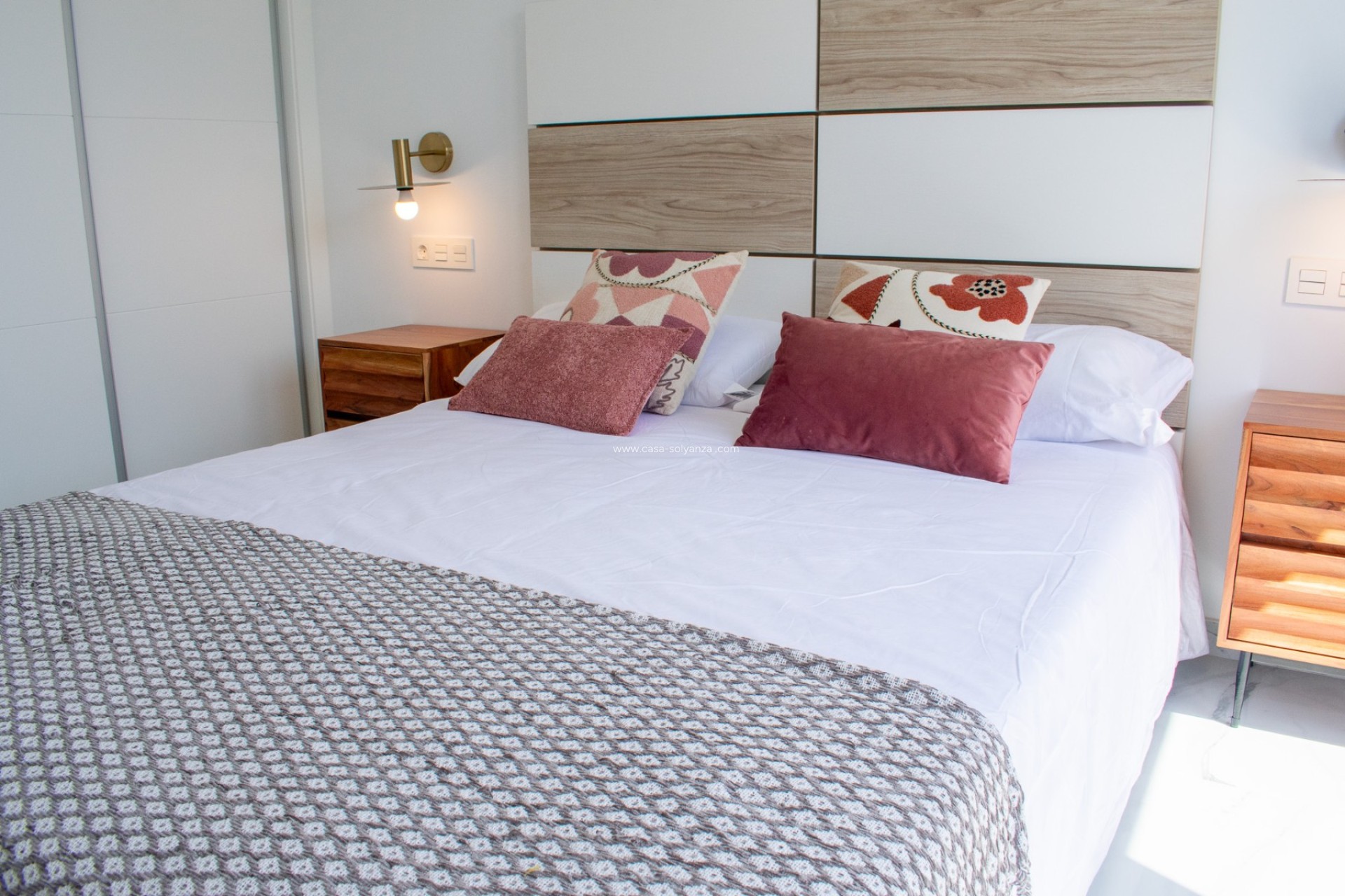 Resale - Independent villa - Torrevieja - La Siesta