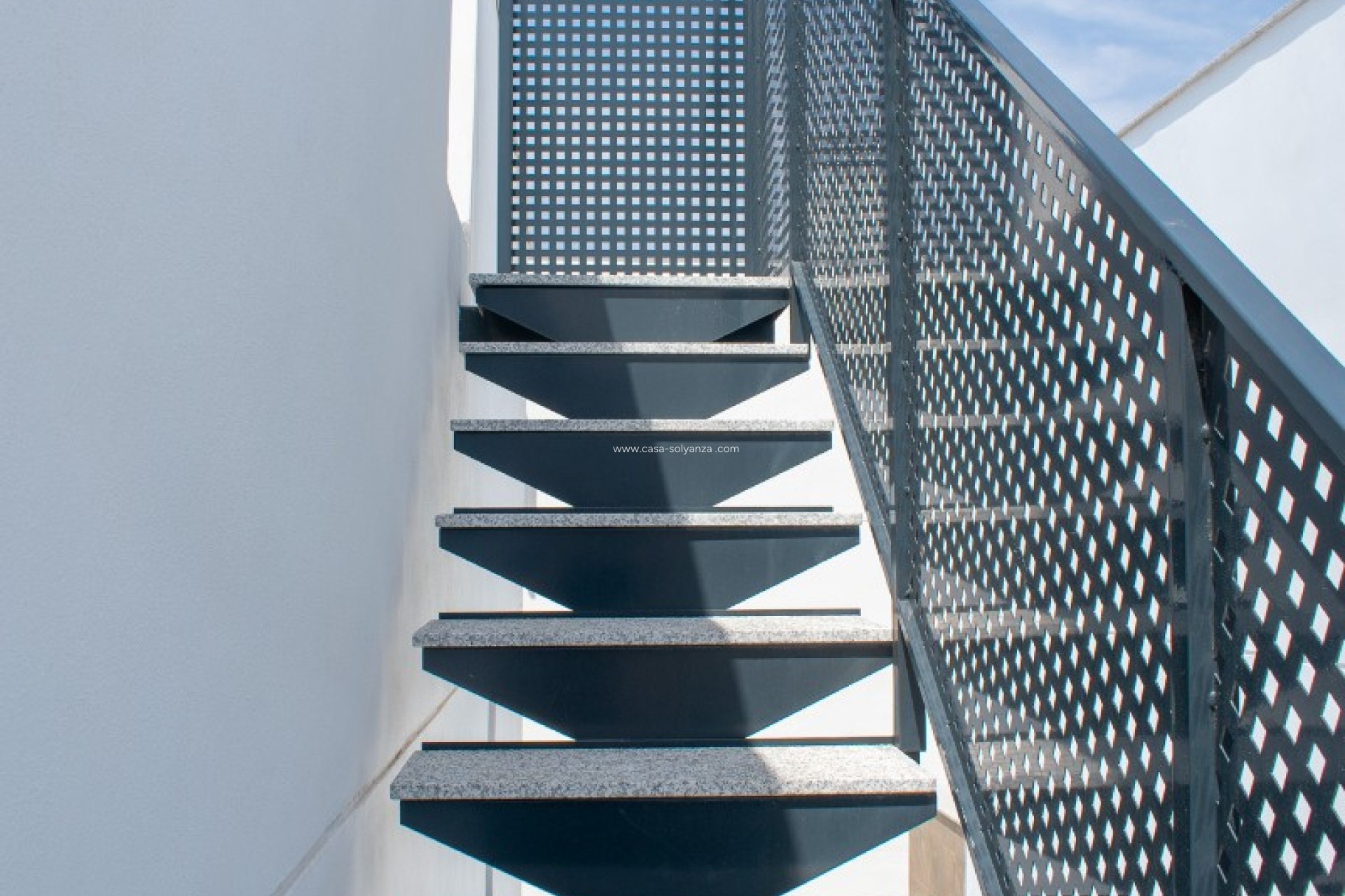 Resale - Independent villa - Torrevieja - La Siesta