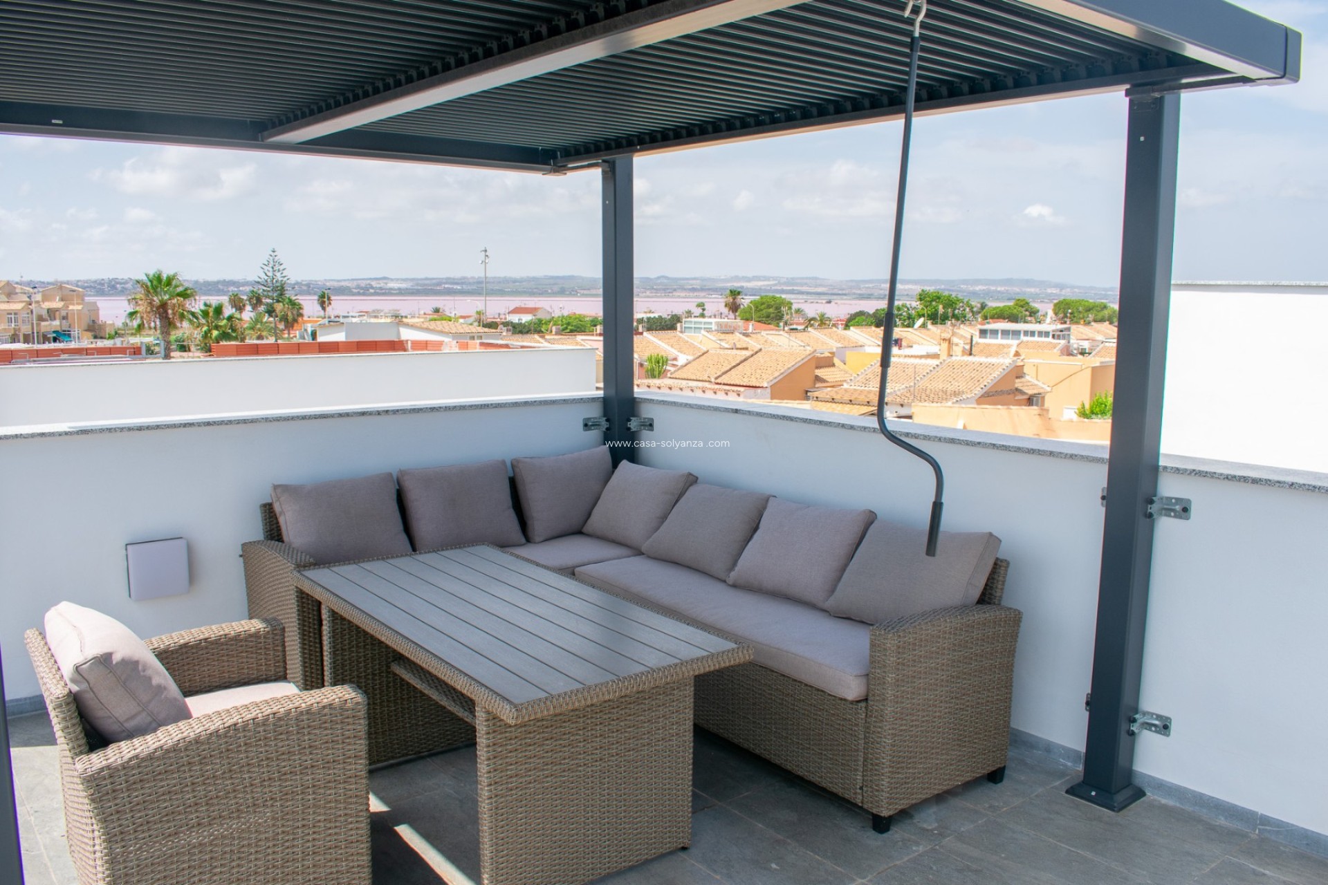 Resale - Independent villa - Torrevieja - La Siesta