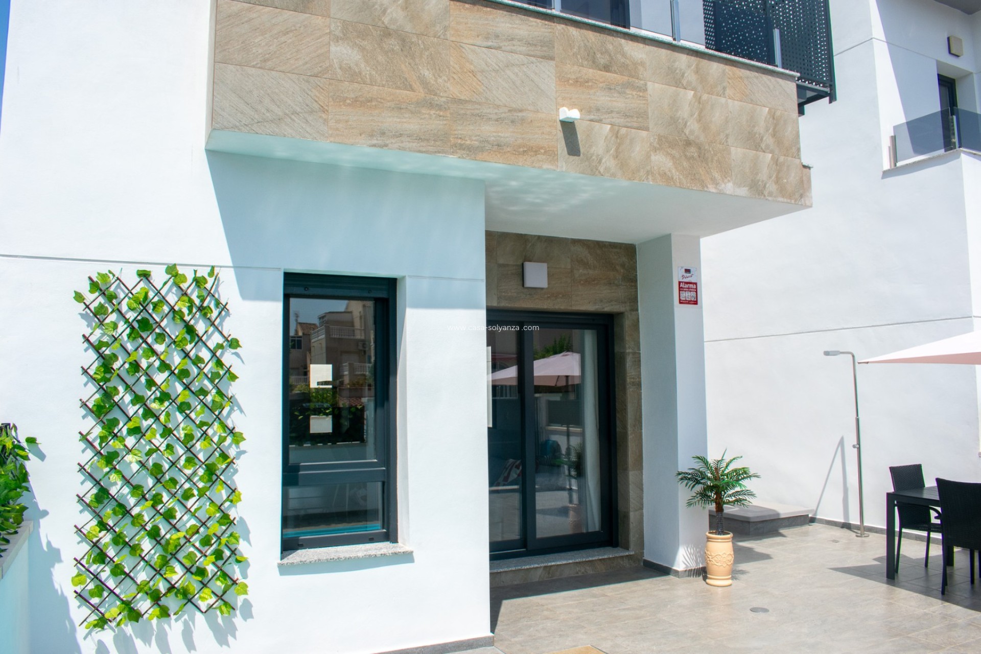 Resale - Independent villa - Torrevieja - La Siesta