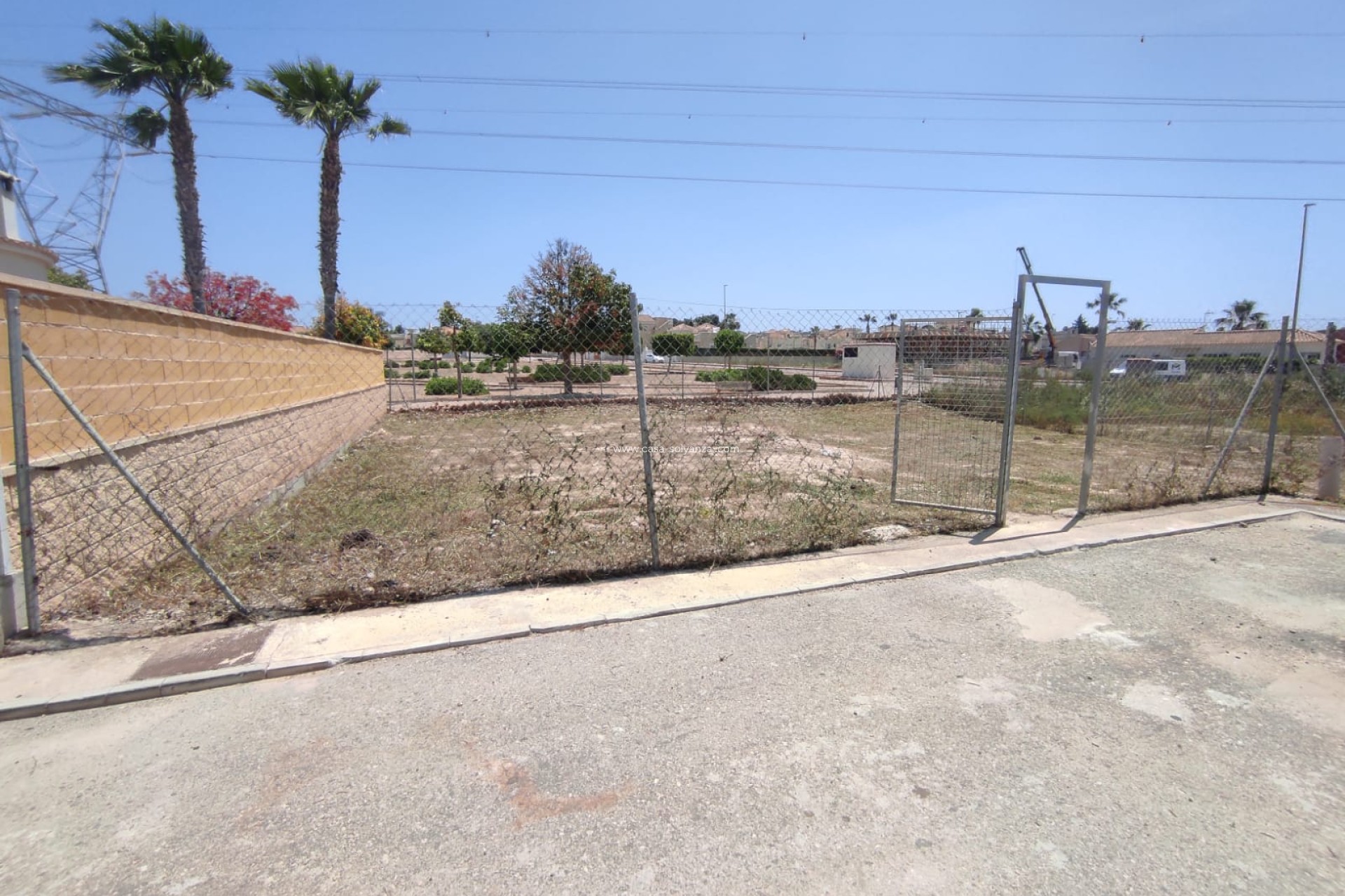 Resale - Land - La Marina - Costa Blanca