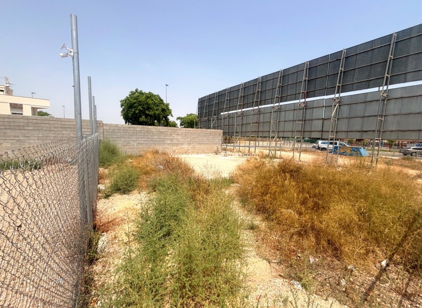Resale - Land - Pilar de la Horadada - Costa Blanca