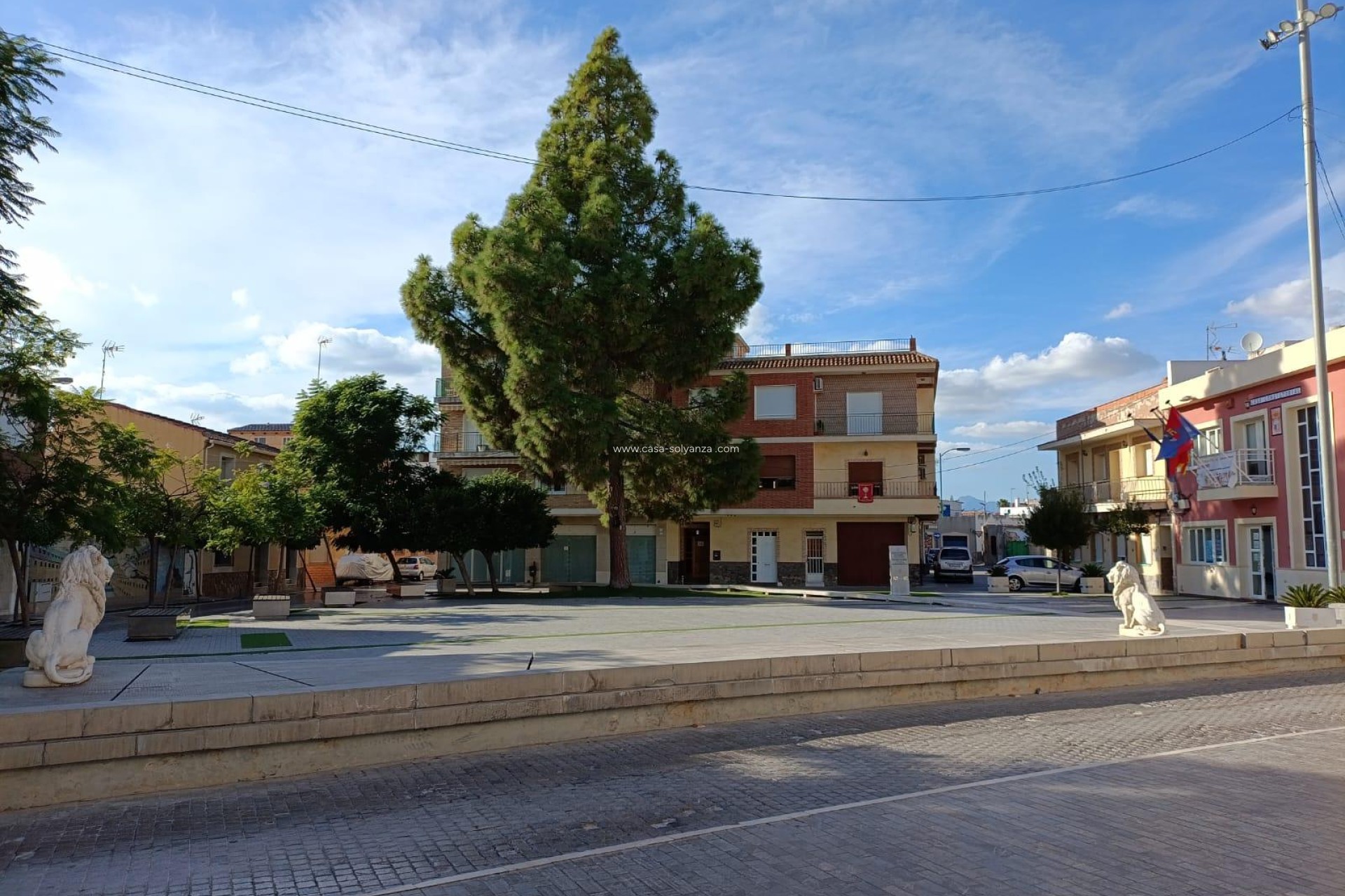 Resale - Local - Benferri - PLAZA DE LA CONSTITUCION