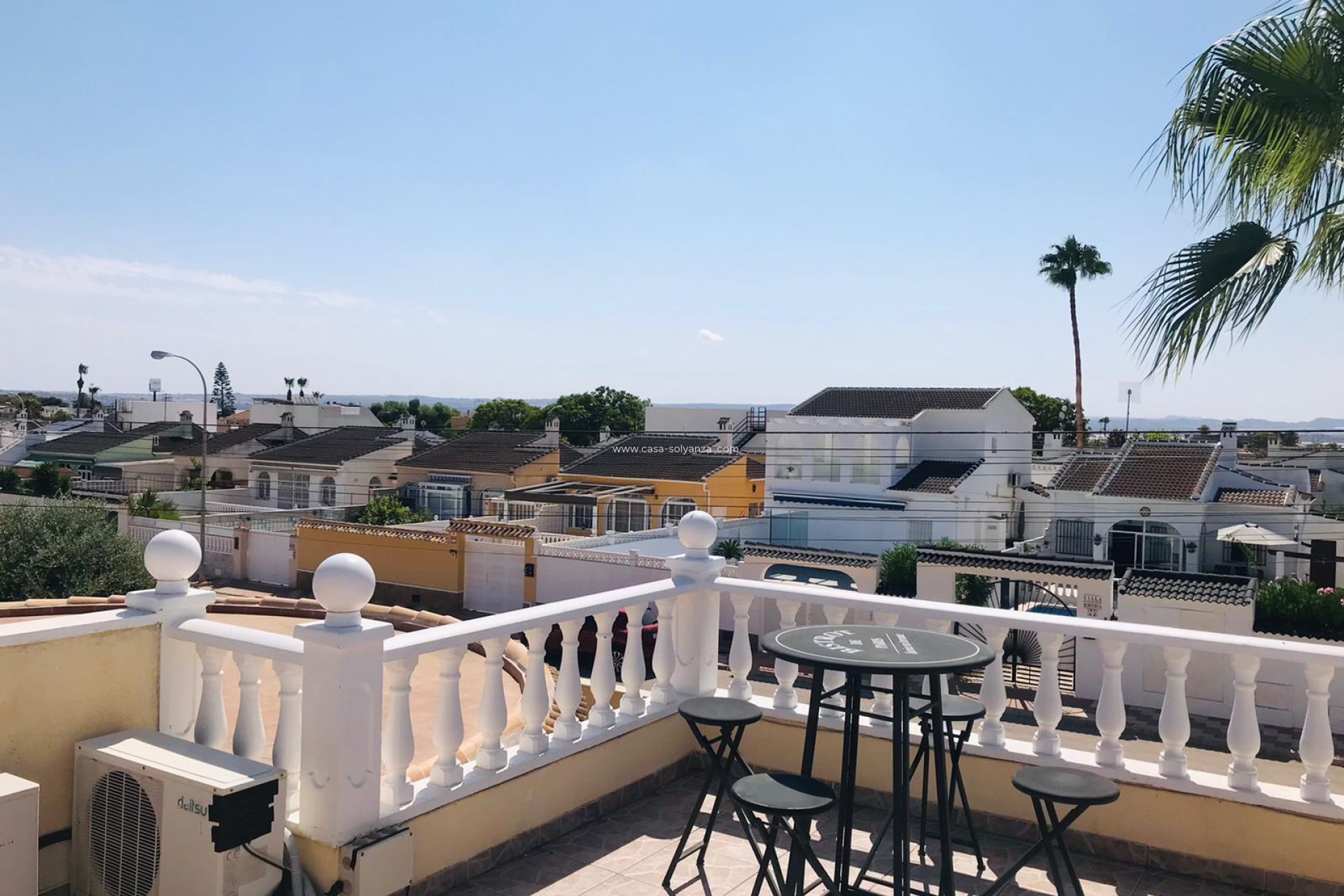 Resale - Luxury Villa - Torrevieja - 0