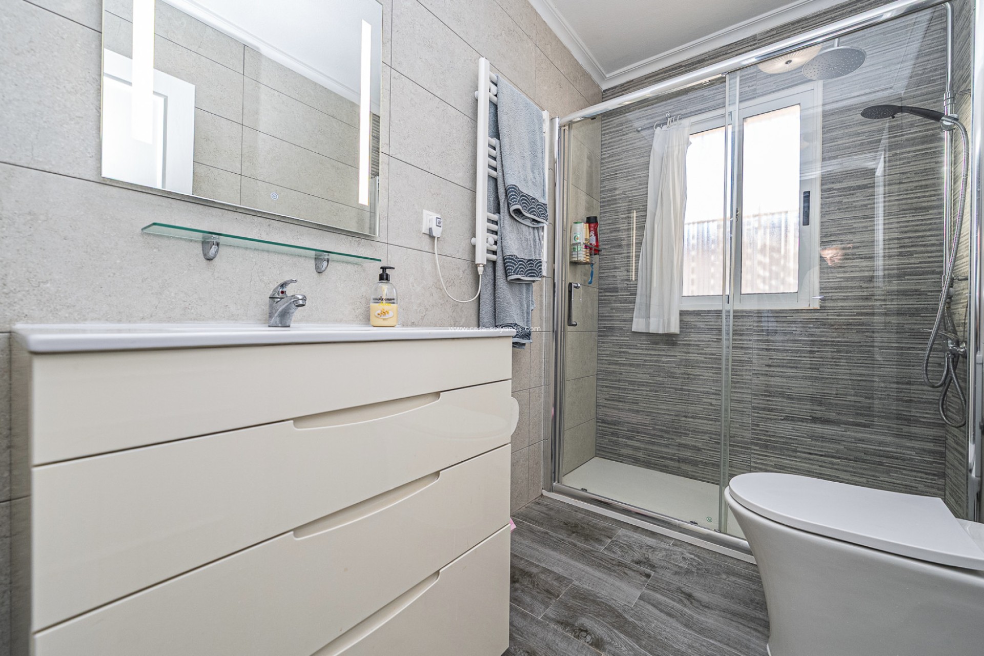 Resale - Quad - Cabo Roig - La Regia